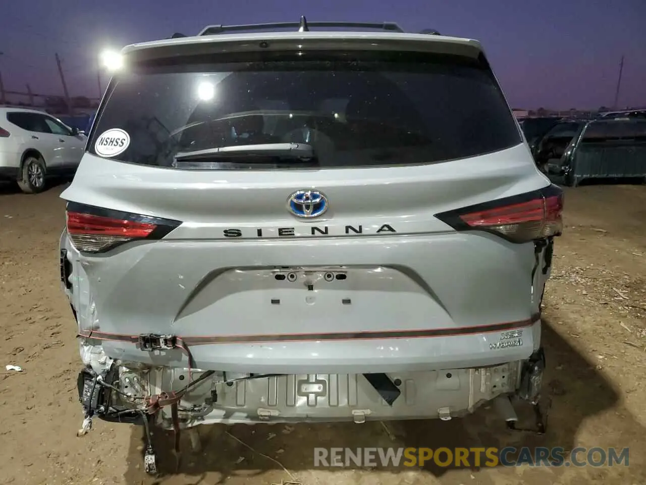 6 Photograph of a damaged car 5TDXRKEC1PS161340 TOYOTA SIENNA 2023