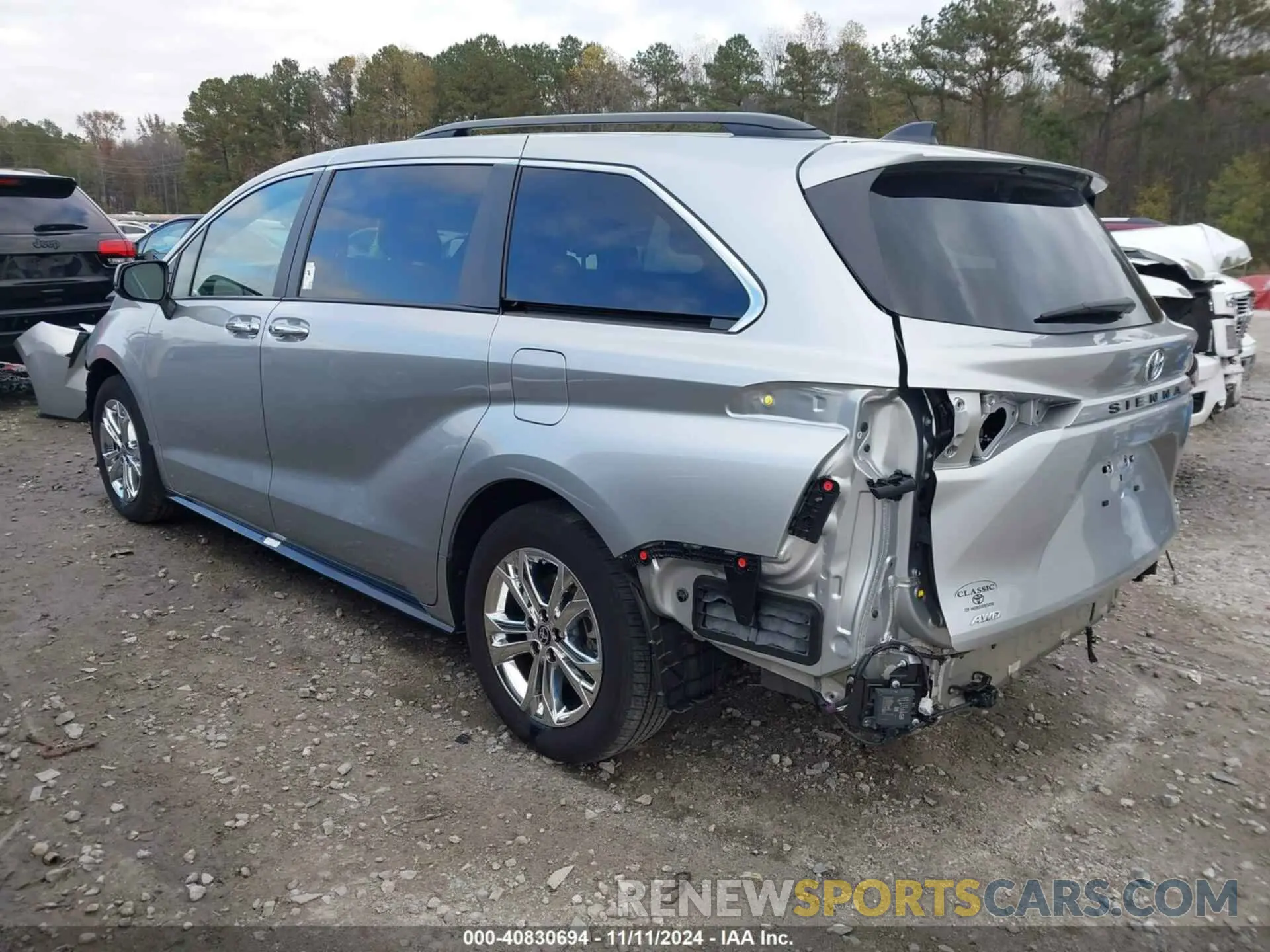 3 Photograph of a damaged car 5TDXSKFC1PS100637 TOYOTA SIENNA 2023