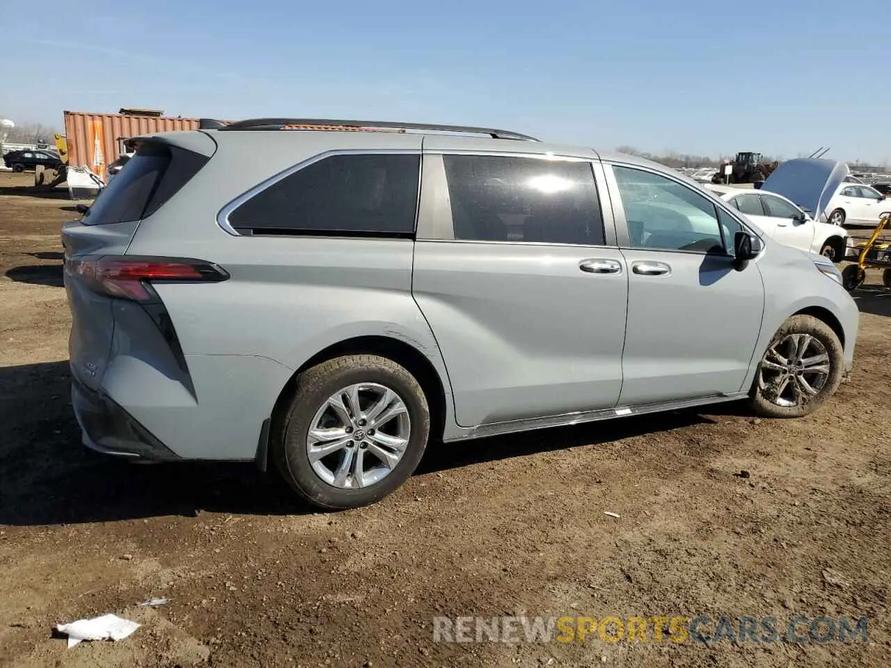 3 Photograph of a damaged car 5TDXSKFC9PS088477 TOYOTA SIENNA 2023