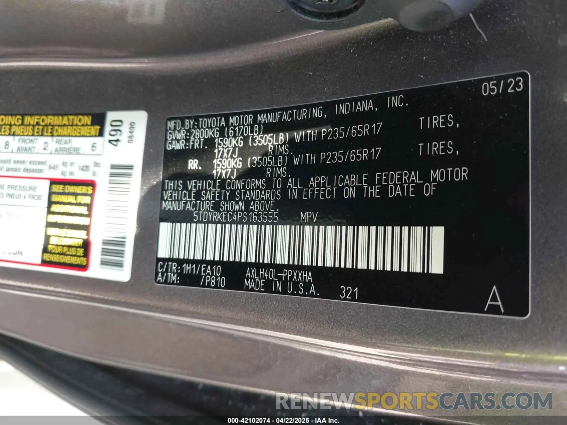 9 Photograph of a damaged car 5TDYRKEC4PS163555 TOYOTA SIENNA 2023