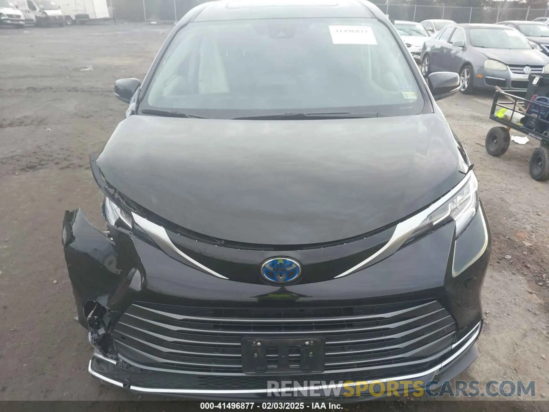 12 Photograph of a damaged car 5TDZSKFC8PS103575 TOYOTA SIENNA 2023
