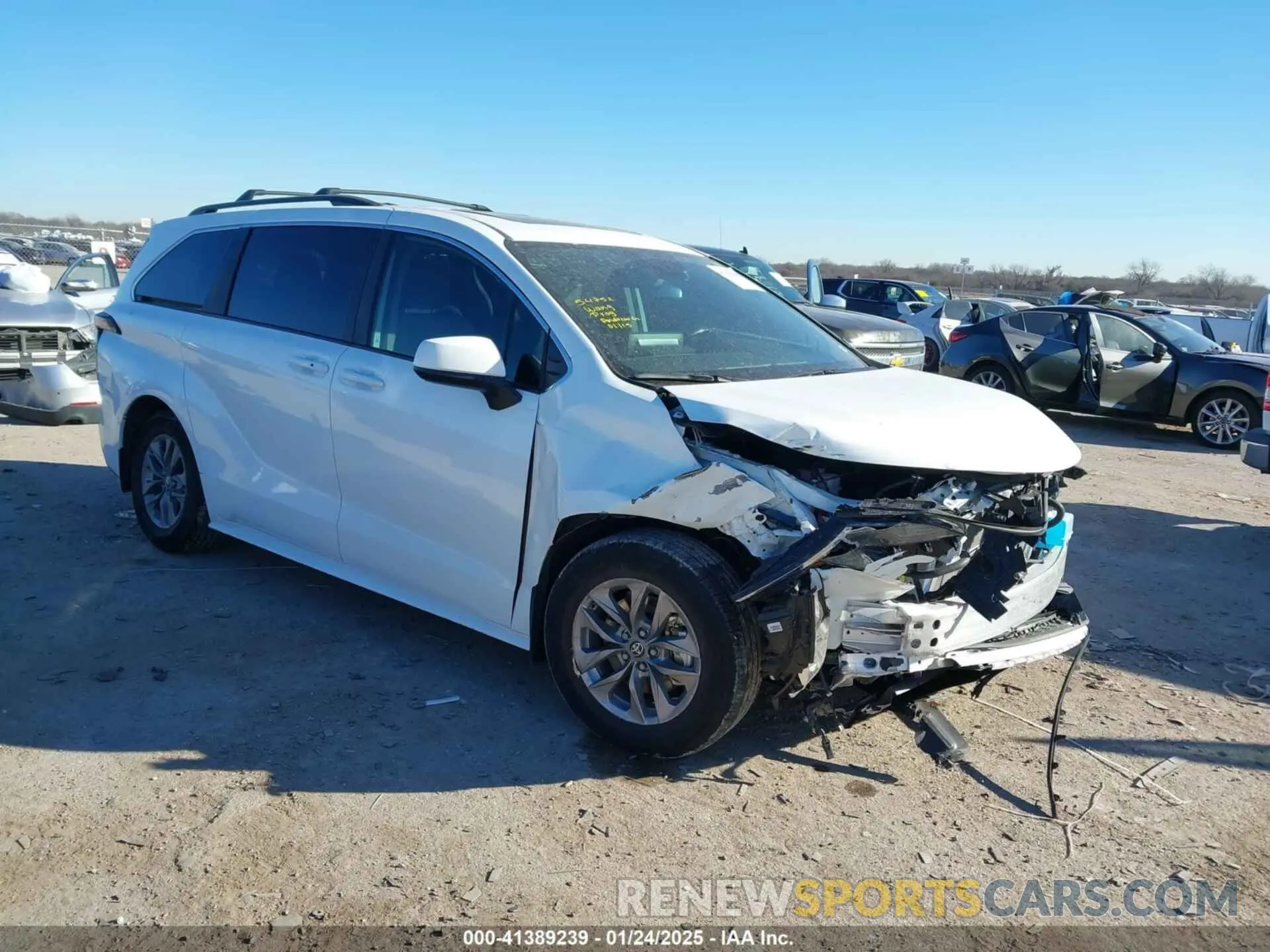 1 Photograph of a damaged car 5TDBRKEC0RS217006 TOYOTA SIENNA 2024