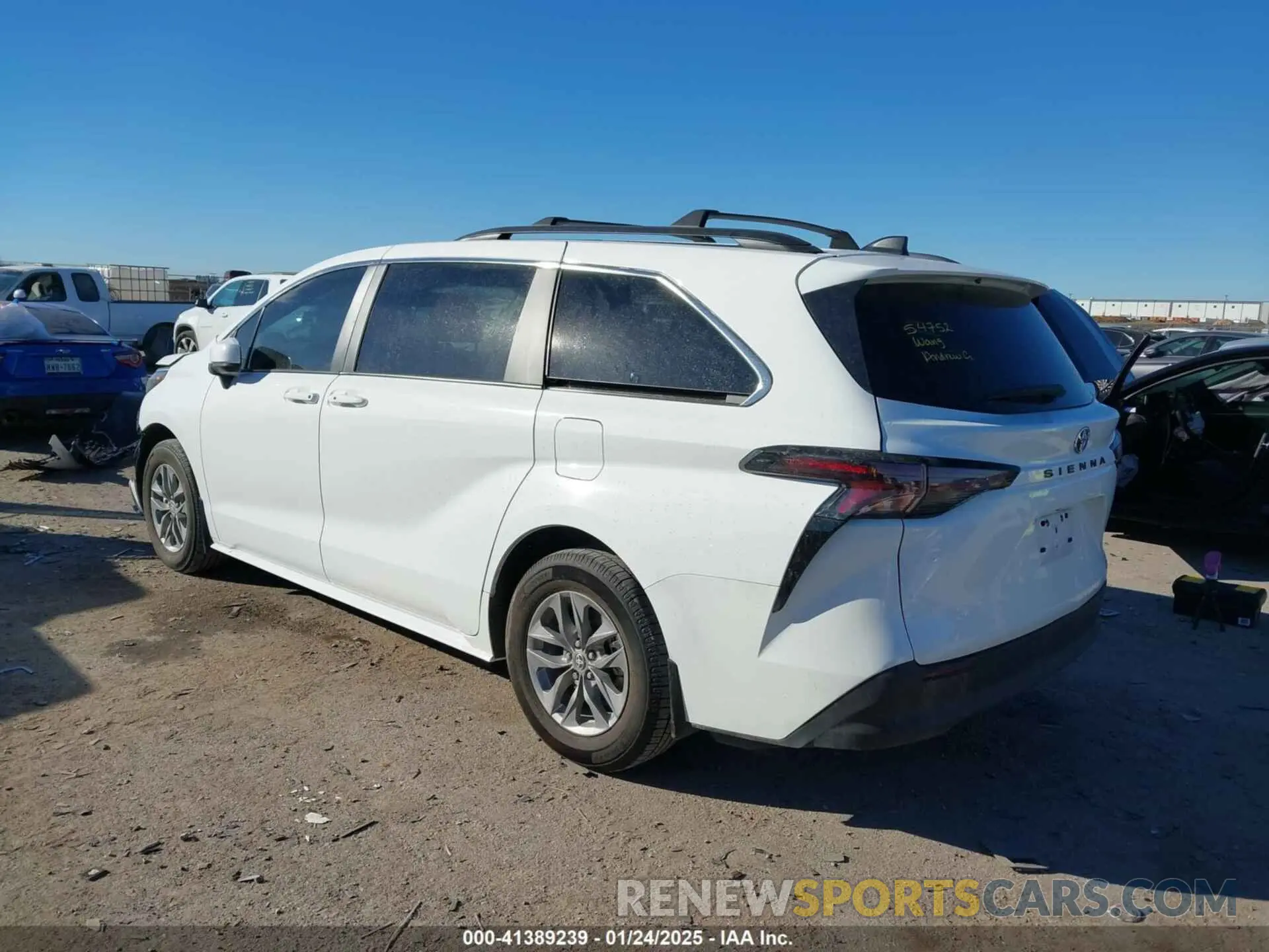 3 Photograph of a damaged car 5TDBRKEC0RS217006 TOYOTA SIENNA 2024
