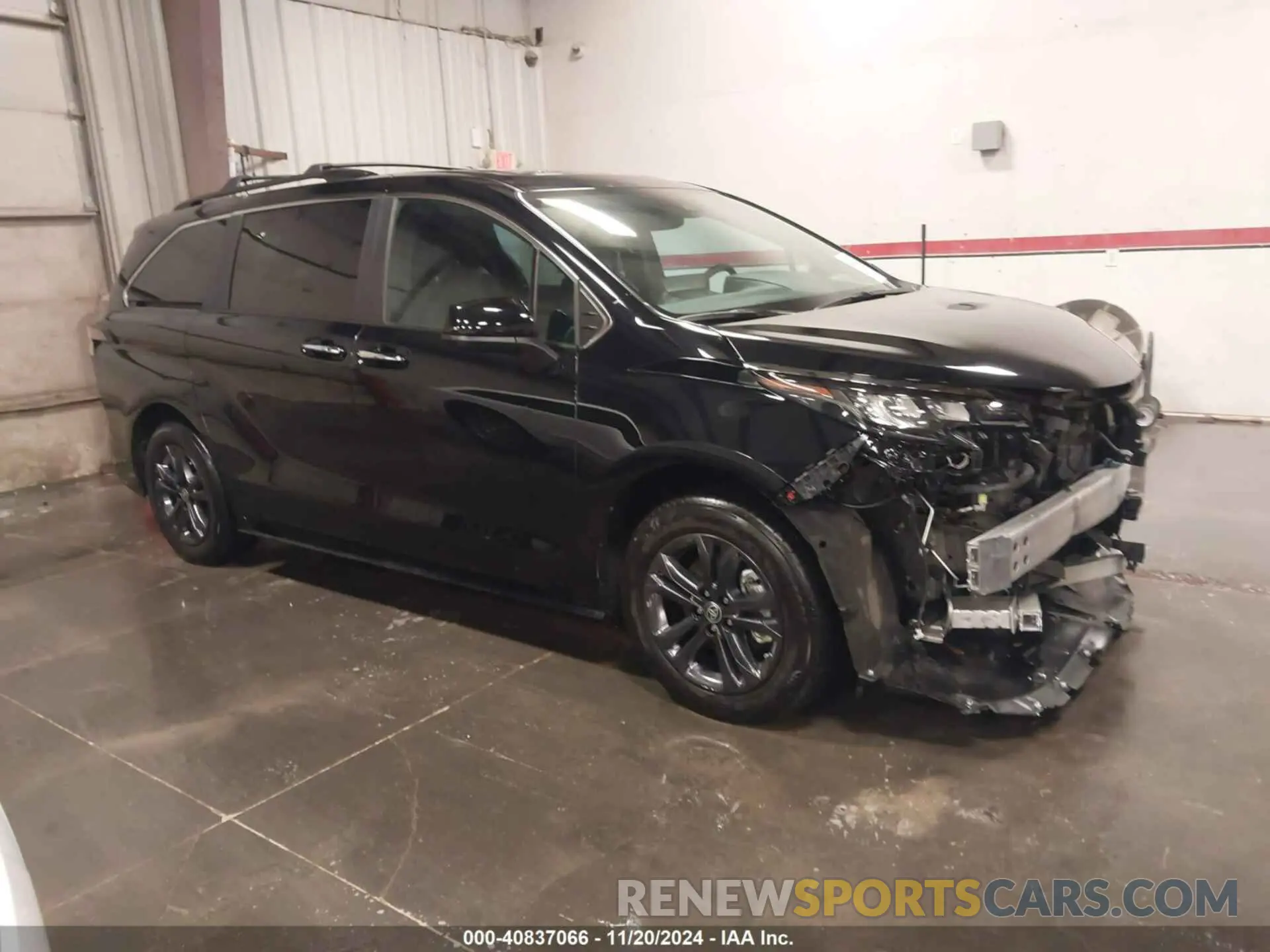 1 Photograph of a damaged car 5TDCSKFC2RS129503 TOYOTA SIENNA 2024