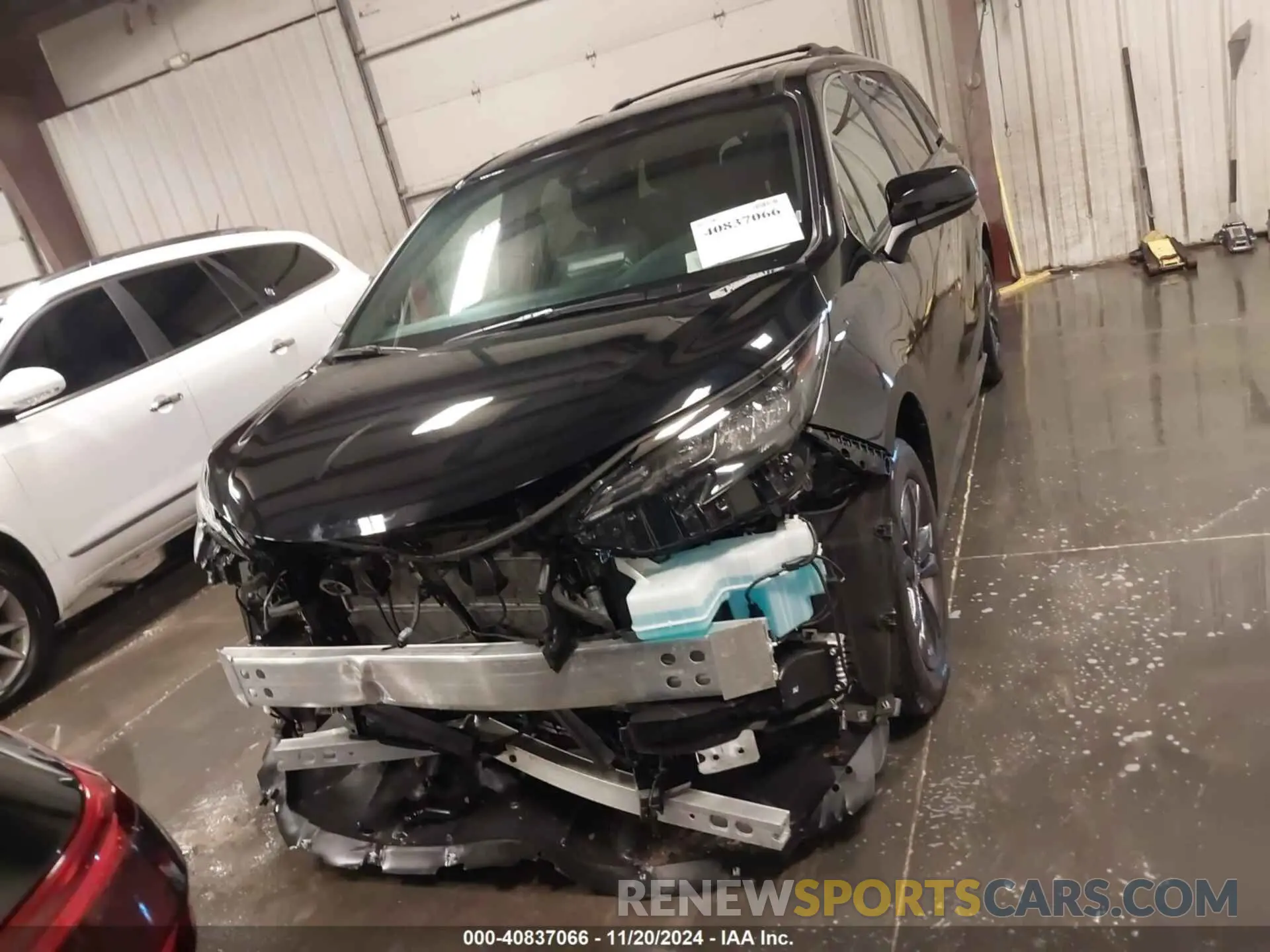 13 Photograph of a damaged car 5TDCSKFC2RS129503 TOYOTA SIENNA 2024