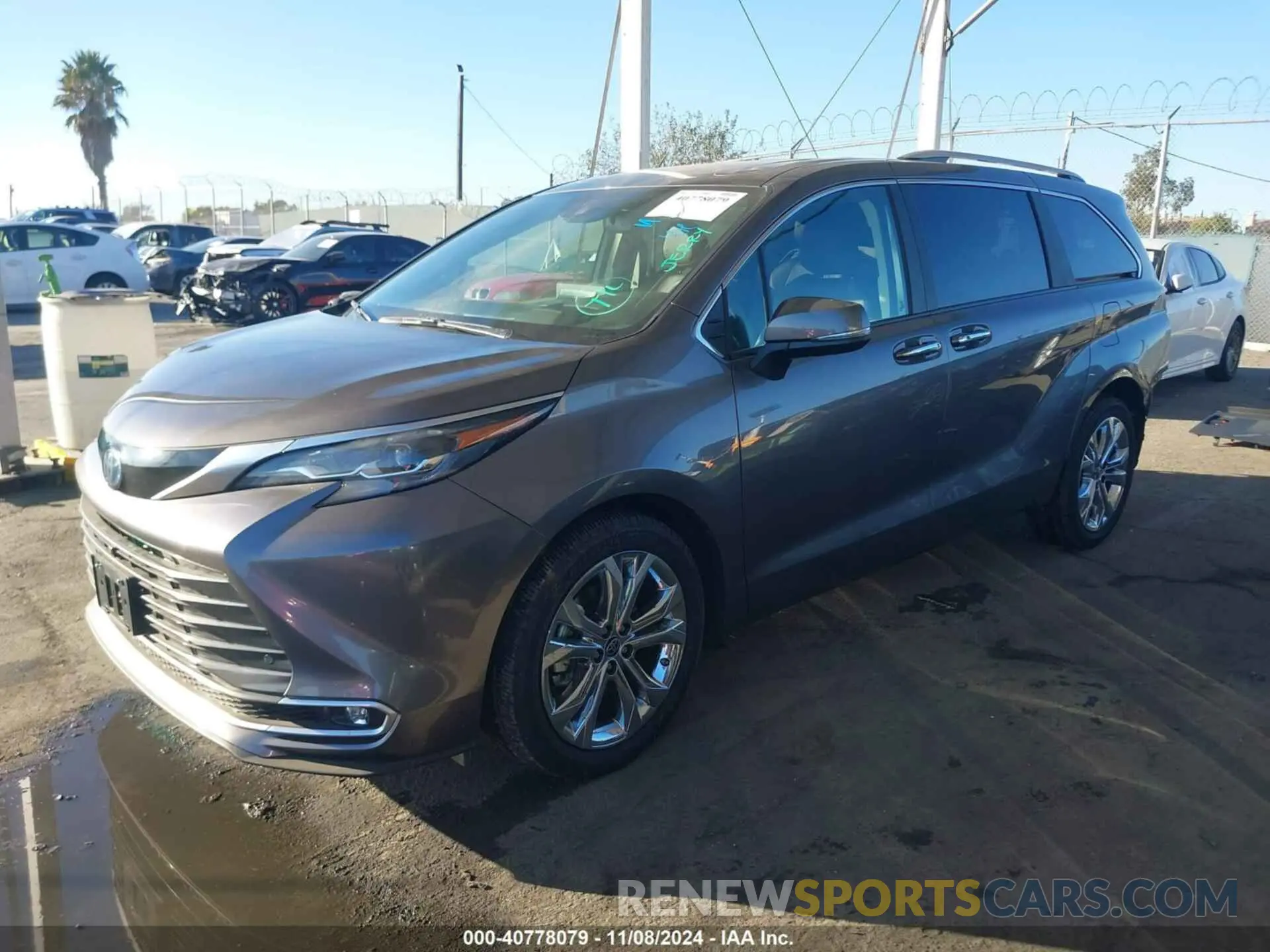 2 Photograph of a damaged car 5TDERKEC5RS204765 TOYOTA SIENNA 2024