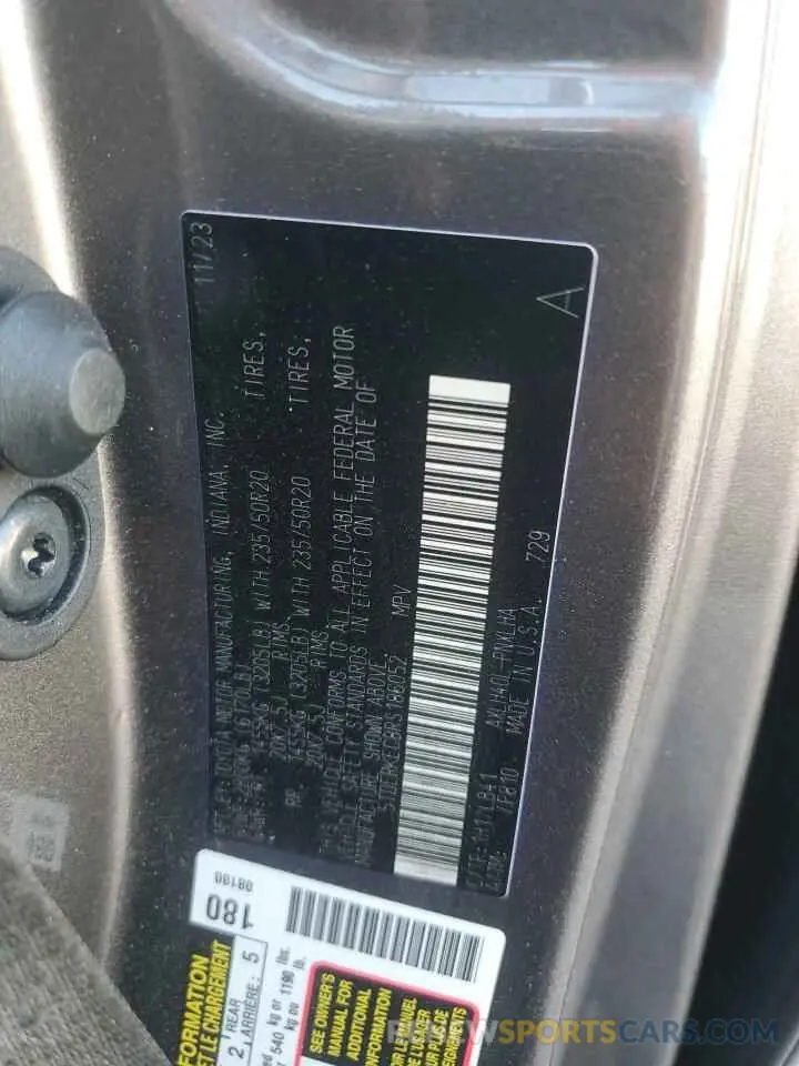 13 Photograph of a damaged car 5TDERKEC8RS186052 TOYOTA SIENNA 2024