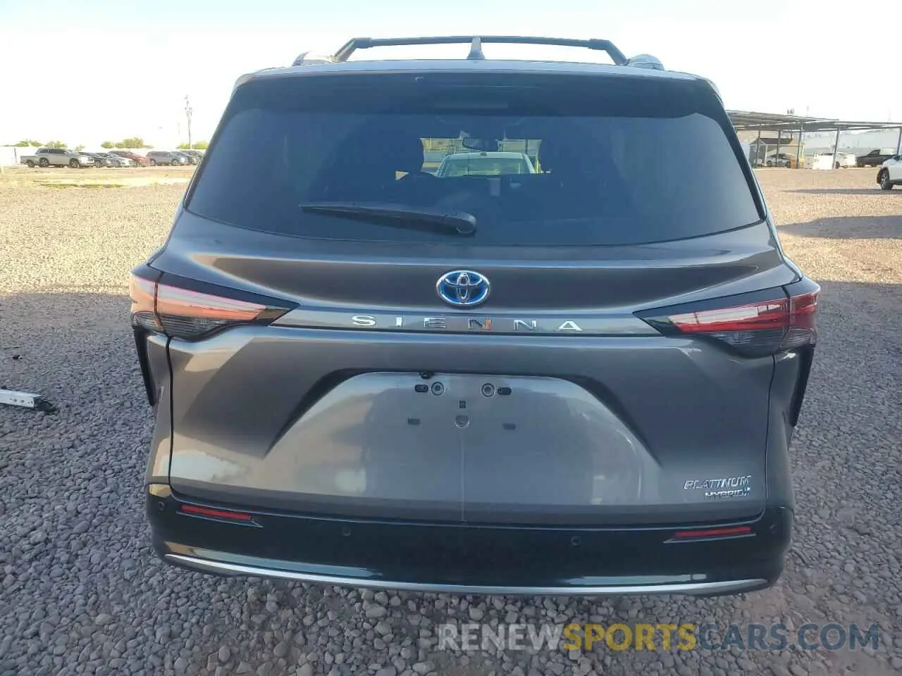 6 Photograph of a damaged car 5TDERKEC8RS186052 TOYOTA SIENNA 2024