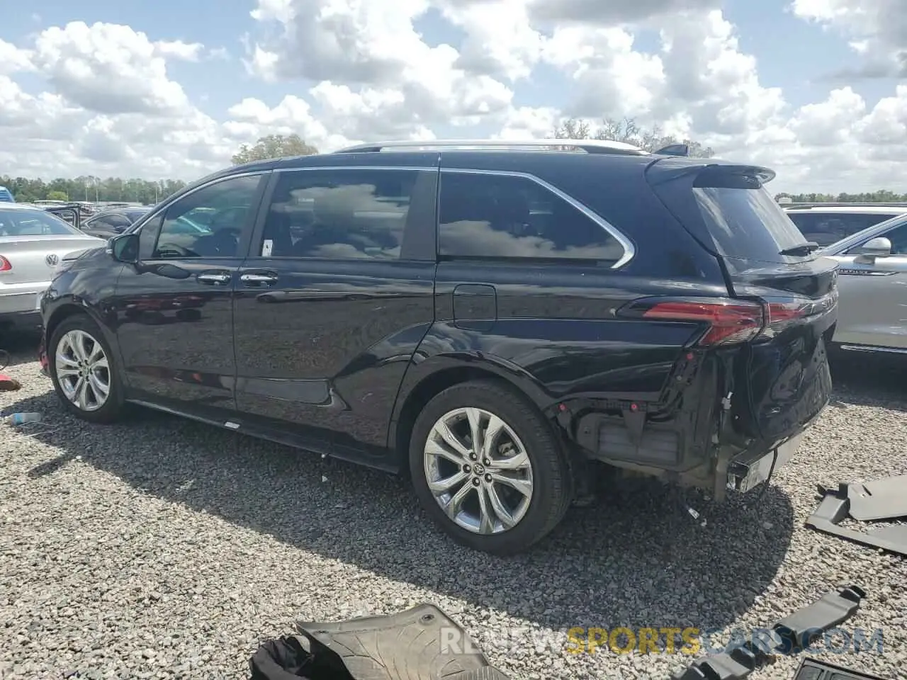 2 Photograph of a damaged car 5TDERKECXRS222288 TOYOTA SIENNA 2024