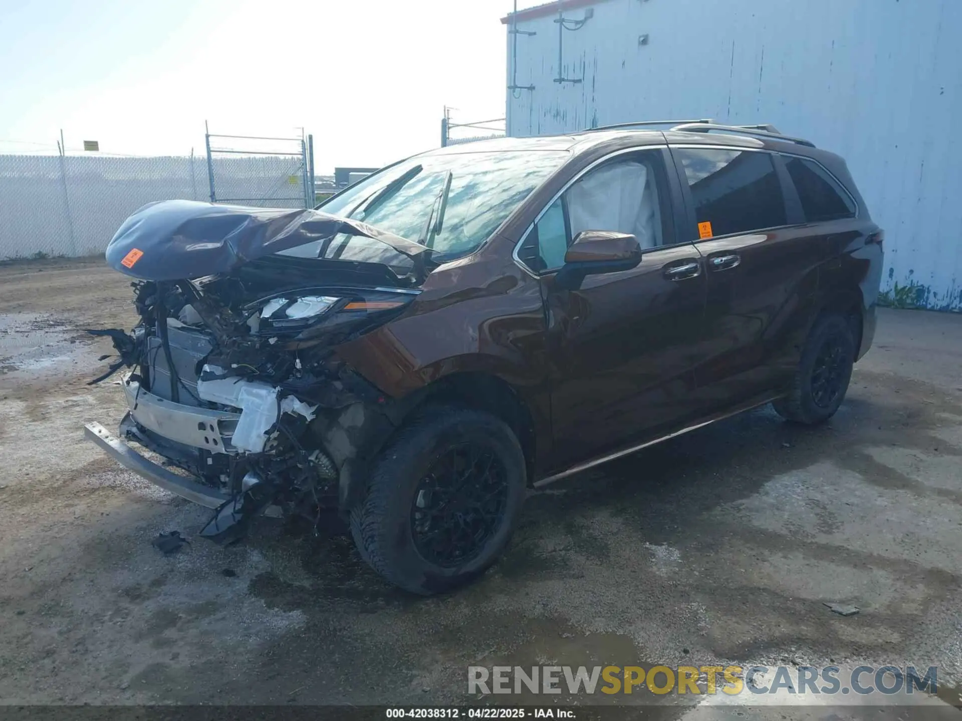 2 Photograph of a damaged car 5TDJSKFC5RS149767 TOYOTA SIENNA 2024