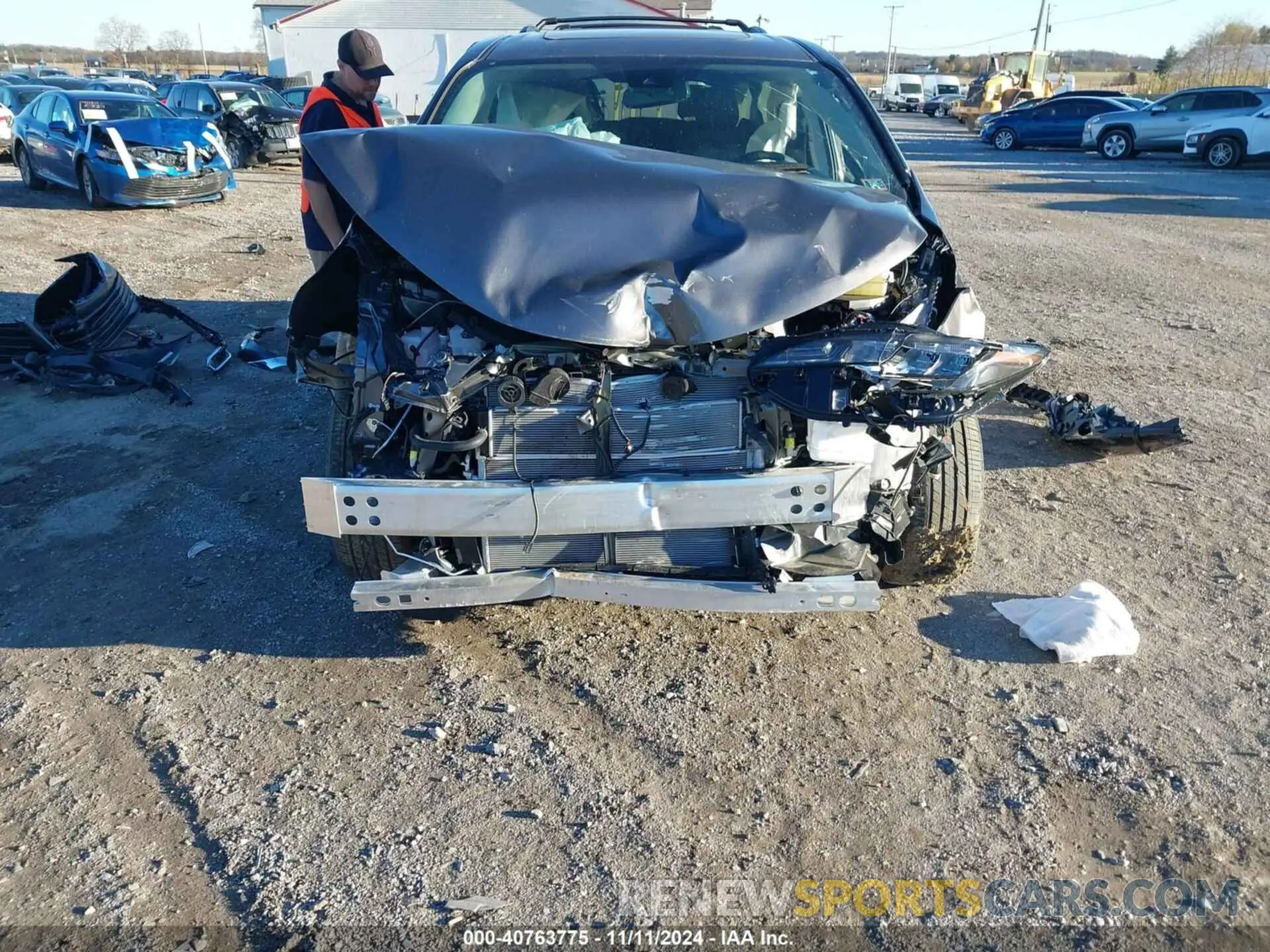 6 Photograph of a damaged car 5TDJSKFC8RS148886 TOYOTA SIENNA 2024