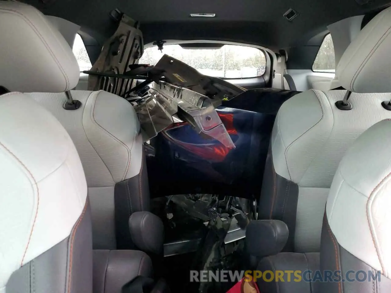 10 Photograph of a damaged car 5TDXRKEC5RS196417 TOYOTA SIENNA 2024
