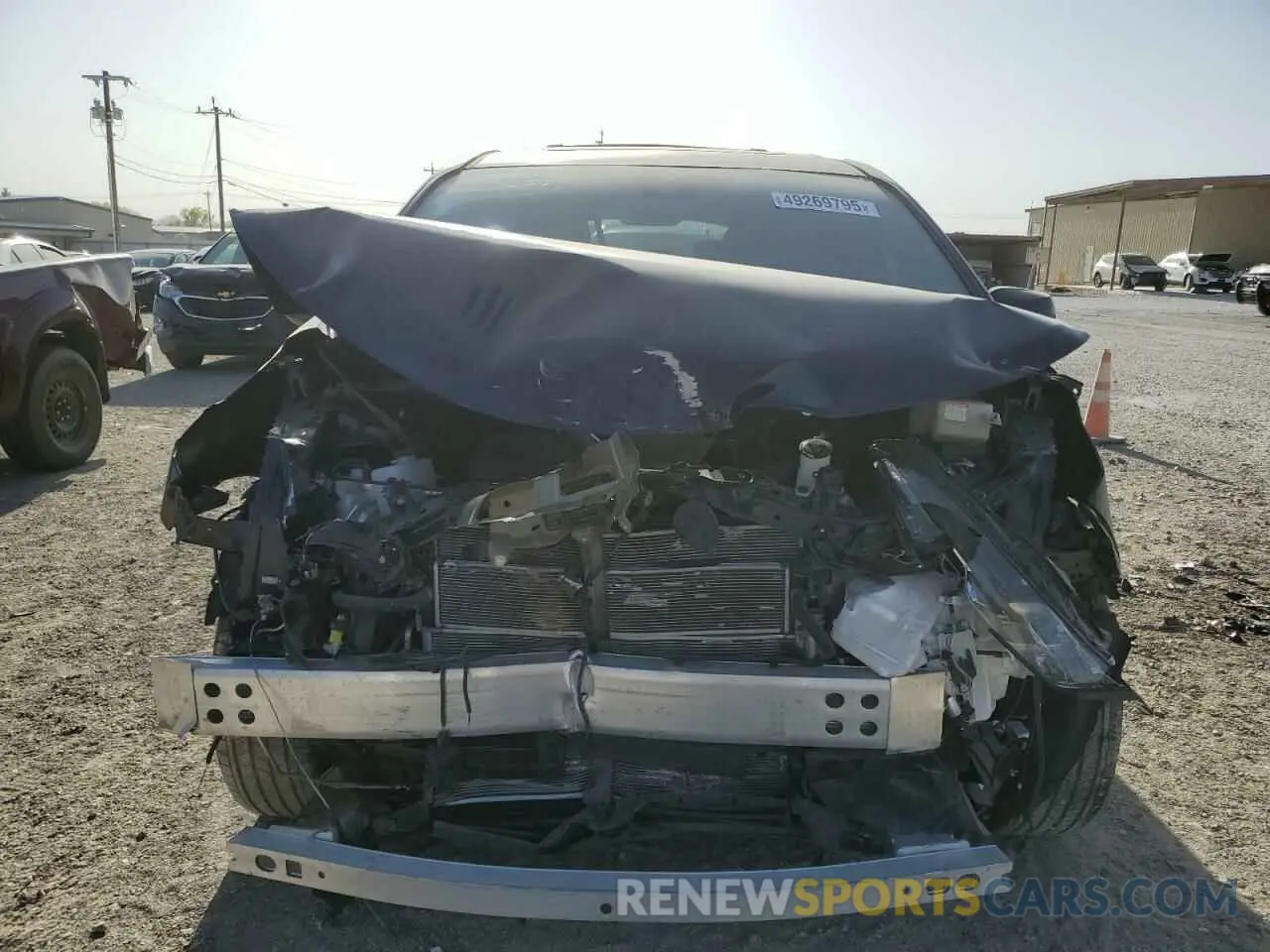 5 Photograph of a damaged car 5TDXRKECXRS217830 TOYOTA SIENNA 2024