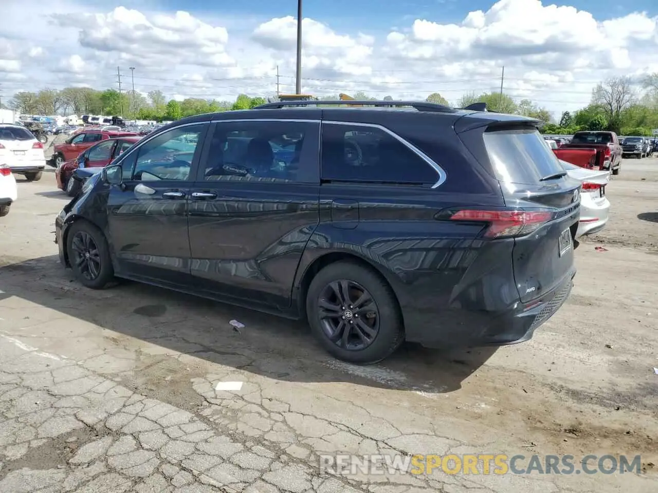 2 Photograph of a damaged car 5TDXSKFC0RS154398 TOYOTA SIENNA 2024