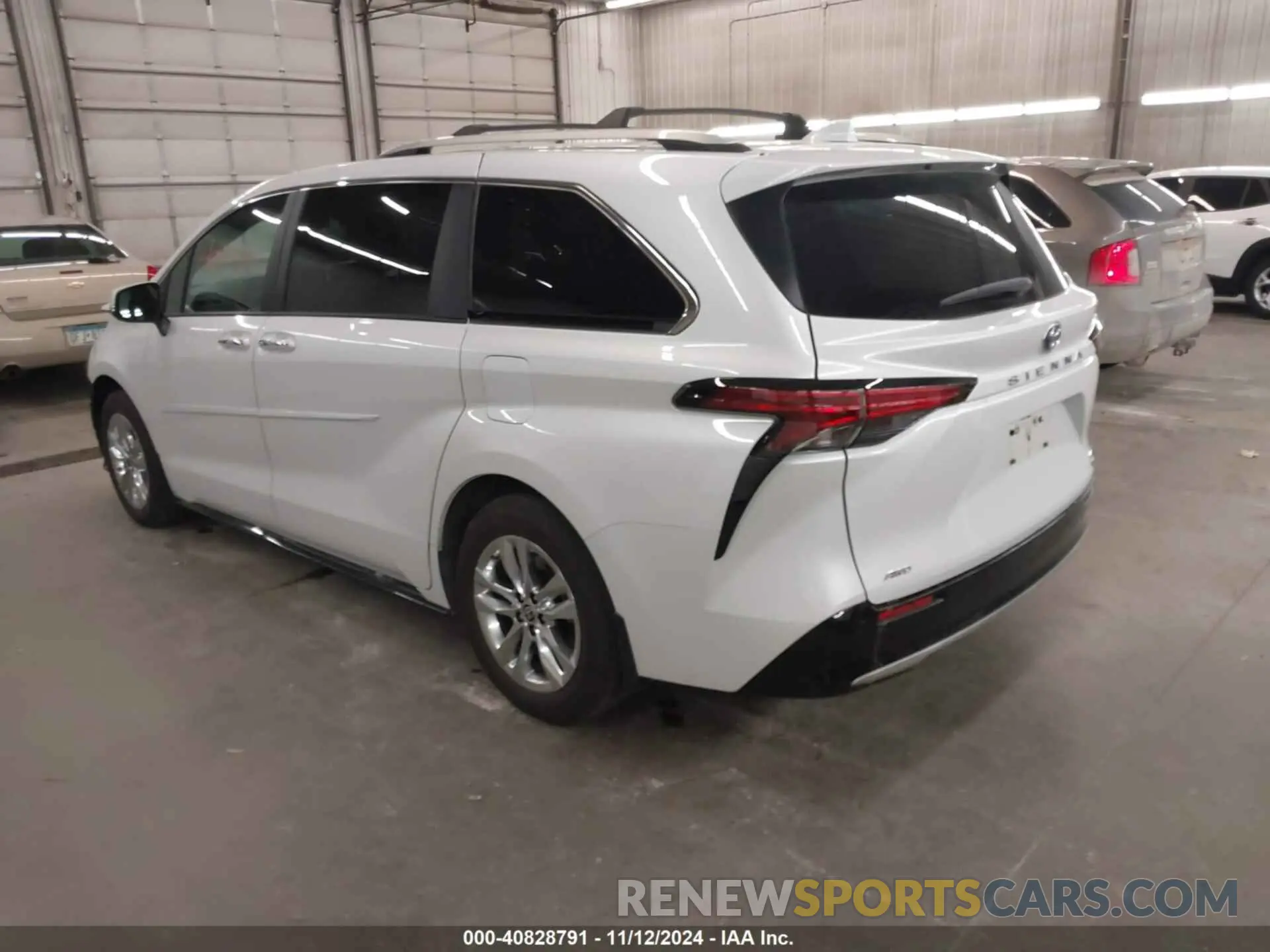 3 Photograph of a damaged car 5TDZSKFC0RS110247 TOYOTA SIENNA 2024