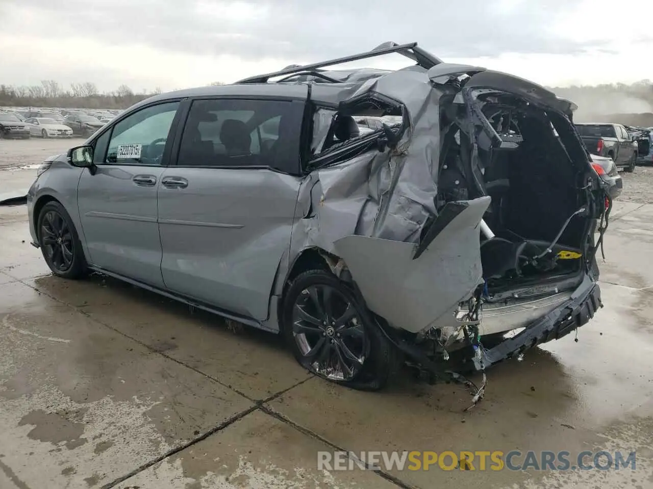 2 Photograph of a damaged car 5TDCRKEC1SS230177 TOYOTA SIENNA 2025