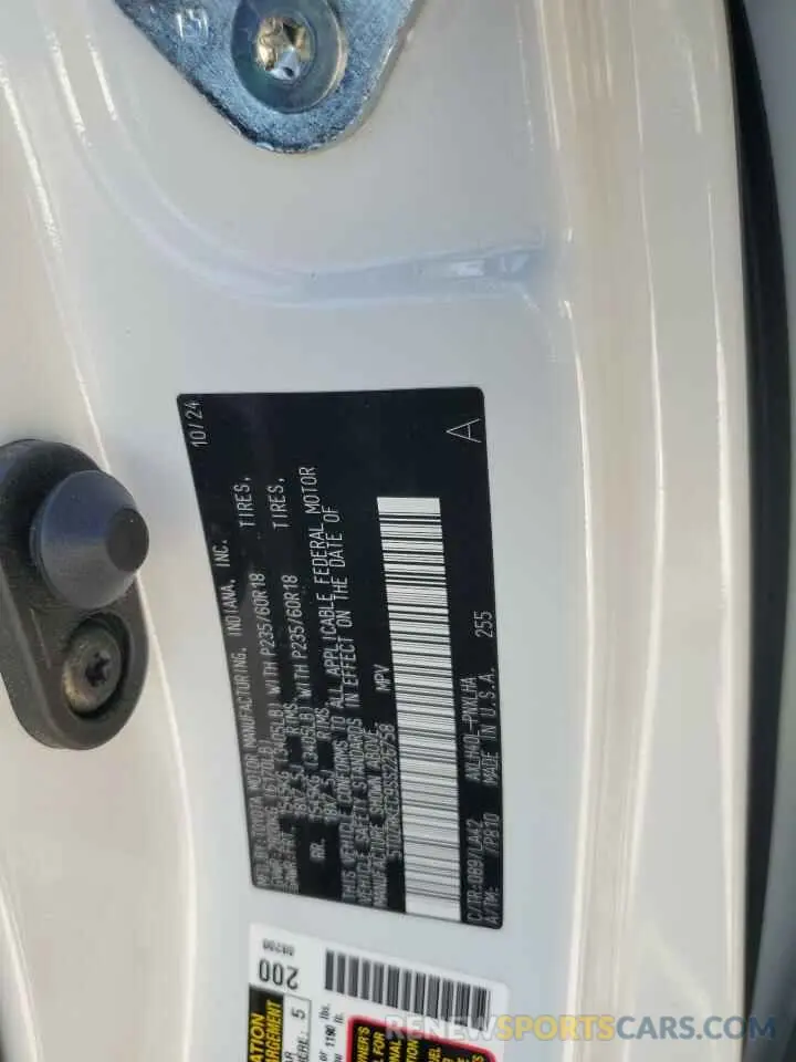 13 Photograph of a damaged car 5TDZRKEC9SS226758 TOYOTA SIENNA 2025