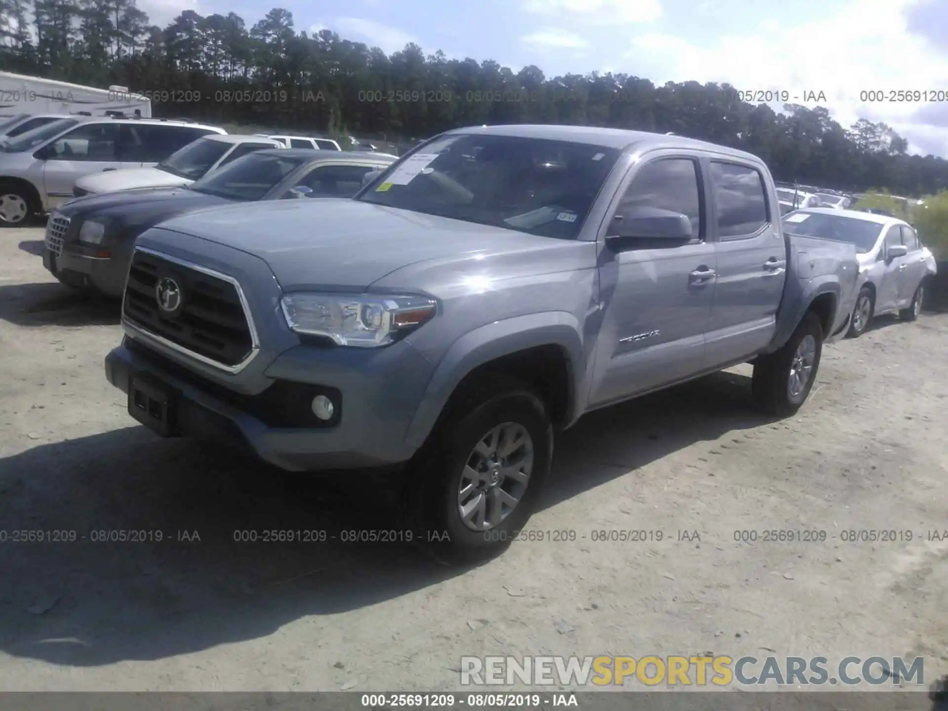 2 Photograph of a damaged car 3TMAZ5CN0KM080821 TOYOTA TACOMA 2019