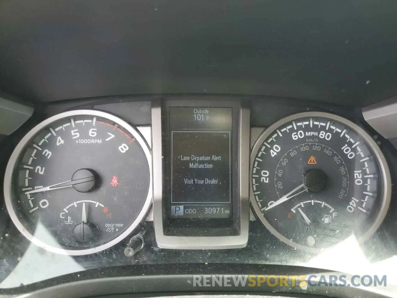 9 Photograph of a damaged car 3TMAZ5CN0KM088952 TOYOTA TACOMA 2019