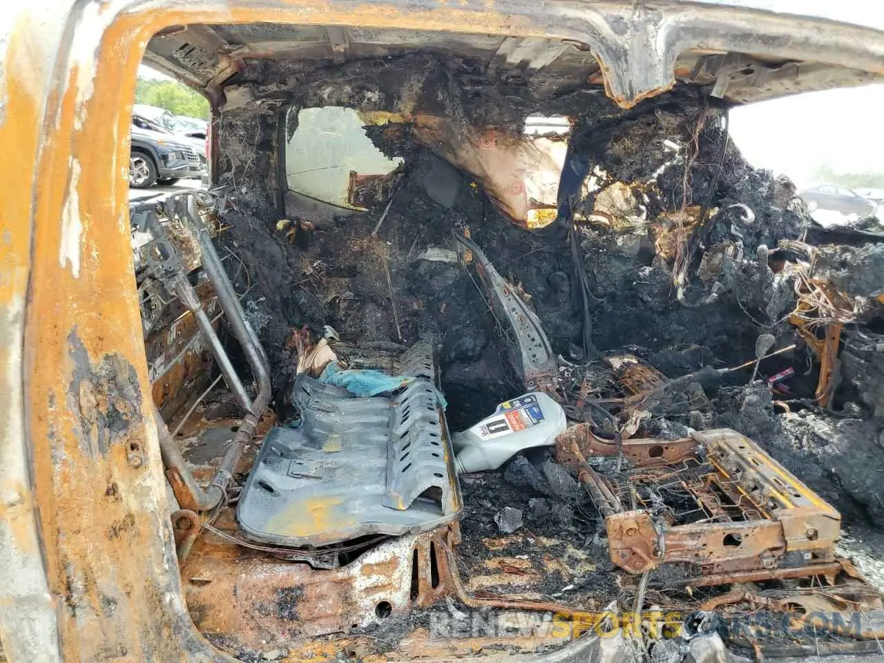 11 Photograph of a damaged car 3TMAZ5CN0KM094976 TOYOTA TACOMA 2019
