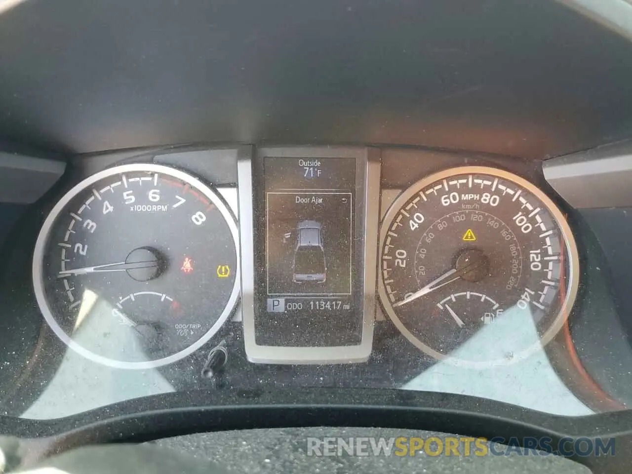 9 Photograph of a damaged car 3TMAZ5CN0KM103627 TOYOTA TACOMA 2019