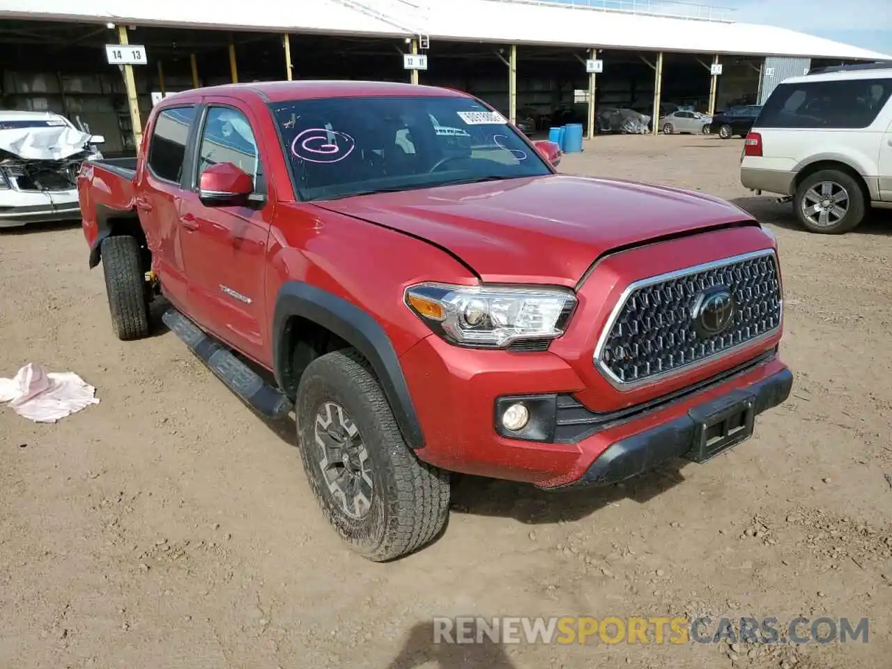 1 Photograph of a damaged car 3TMAZ5CN0KM110187 TOYOTA TACOMA 2019