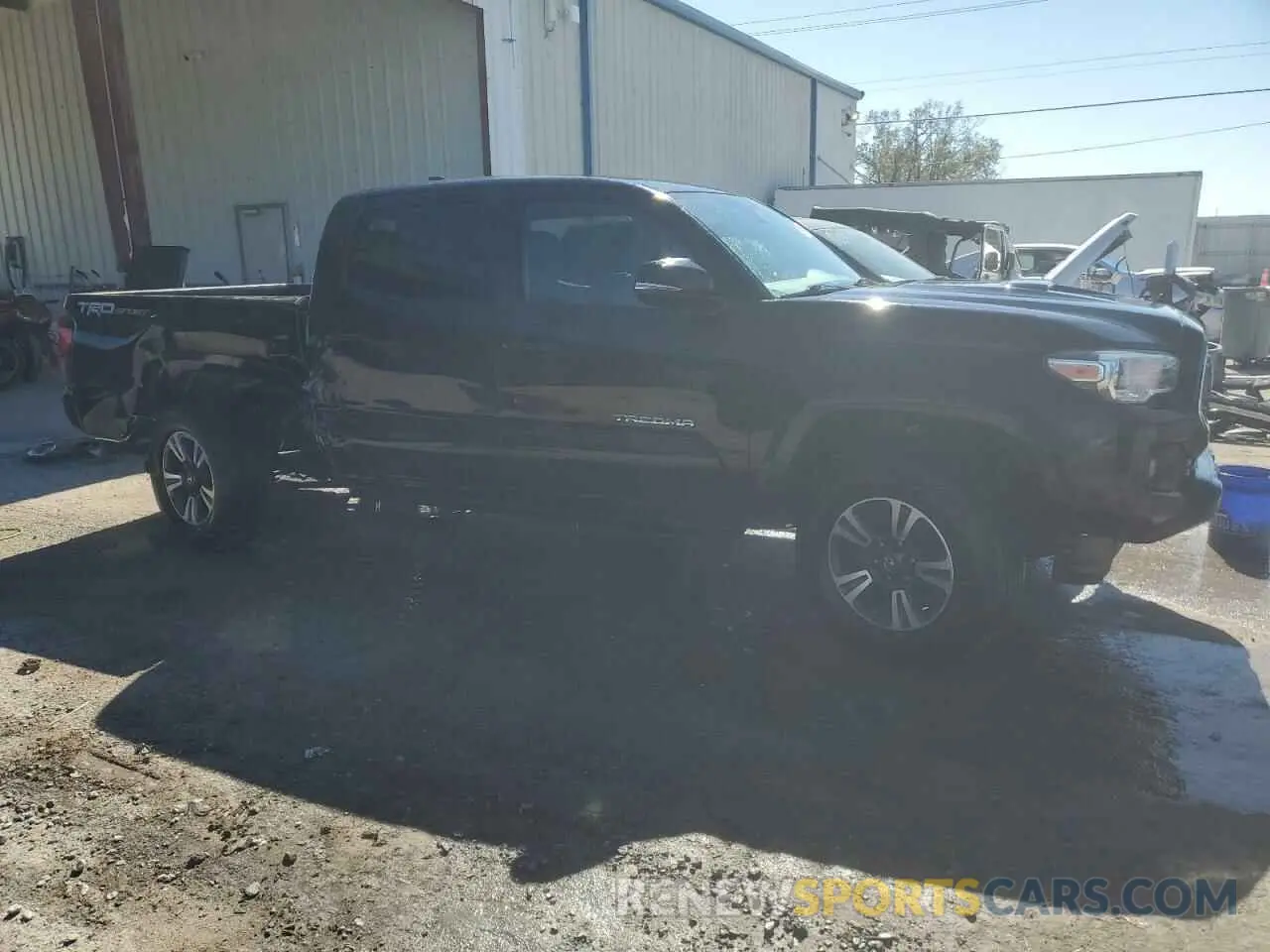 4 Photograph of a damaged car 3TMAZ5CN1KM095571 TOYOTA TACOMA 2019
