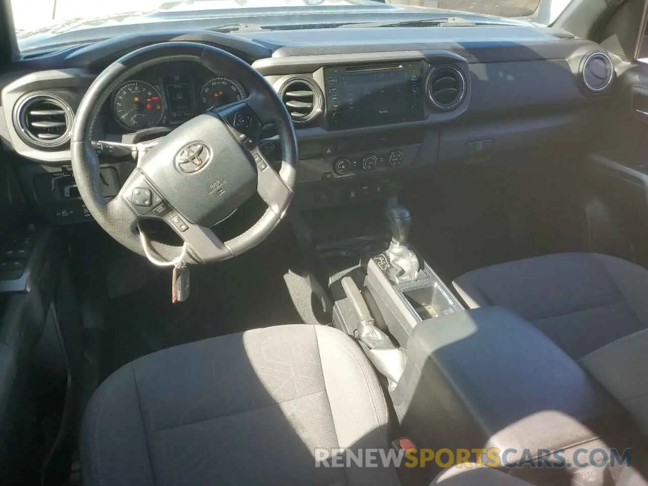 8 Photograph of a damaged car 3TMAZ5CN1KM095571 TOYOTA TACOMA 2019