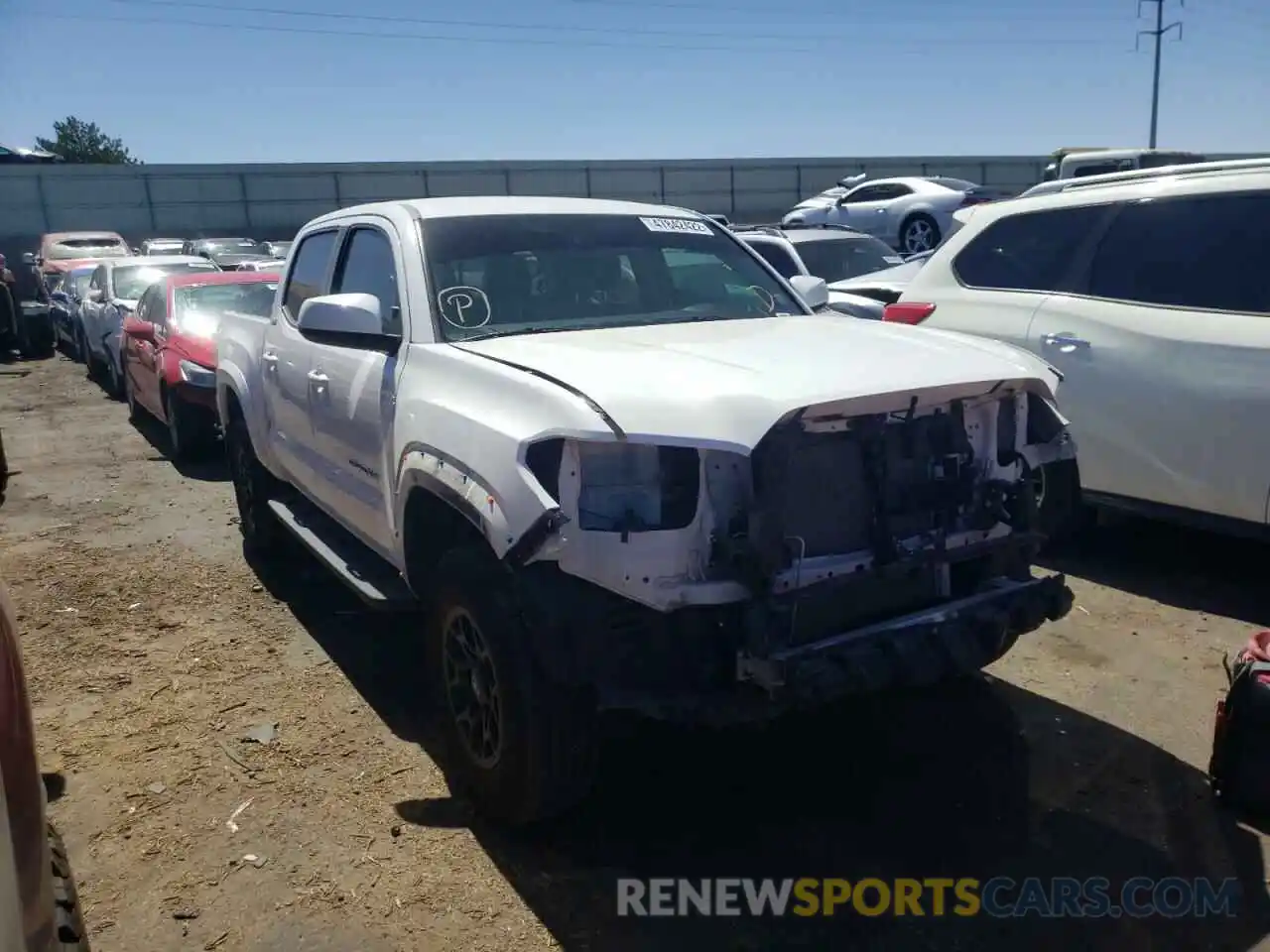 1 Photograph of a damaged car 3TMAZ5CN1KM101370 TOYOTA TACOMA 2019