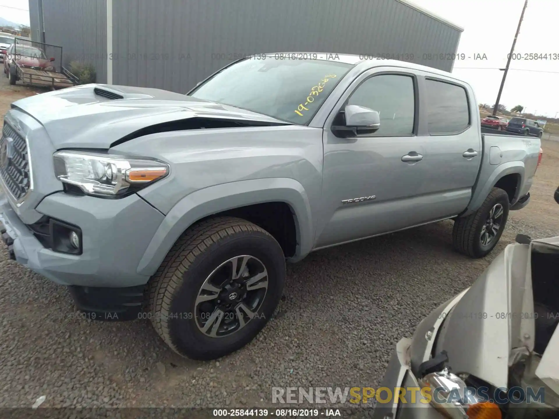 2 Photograph of a damaged car 3TMAZ5CN2KM088645 TOYOTA TACOMA 2019