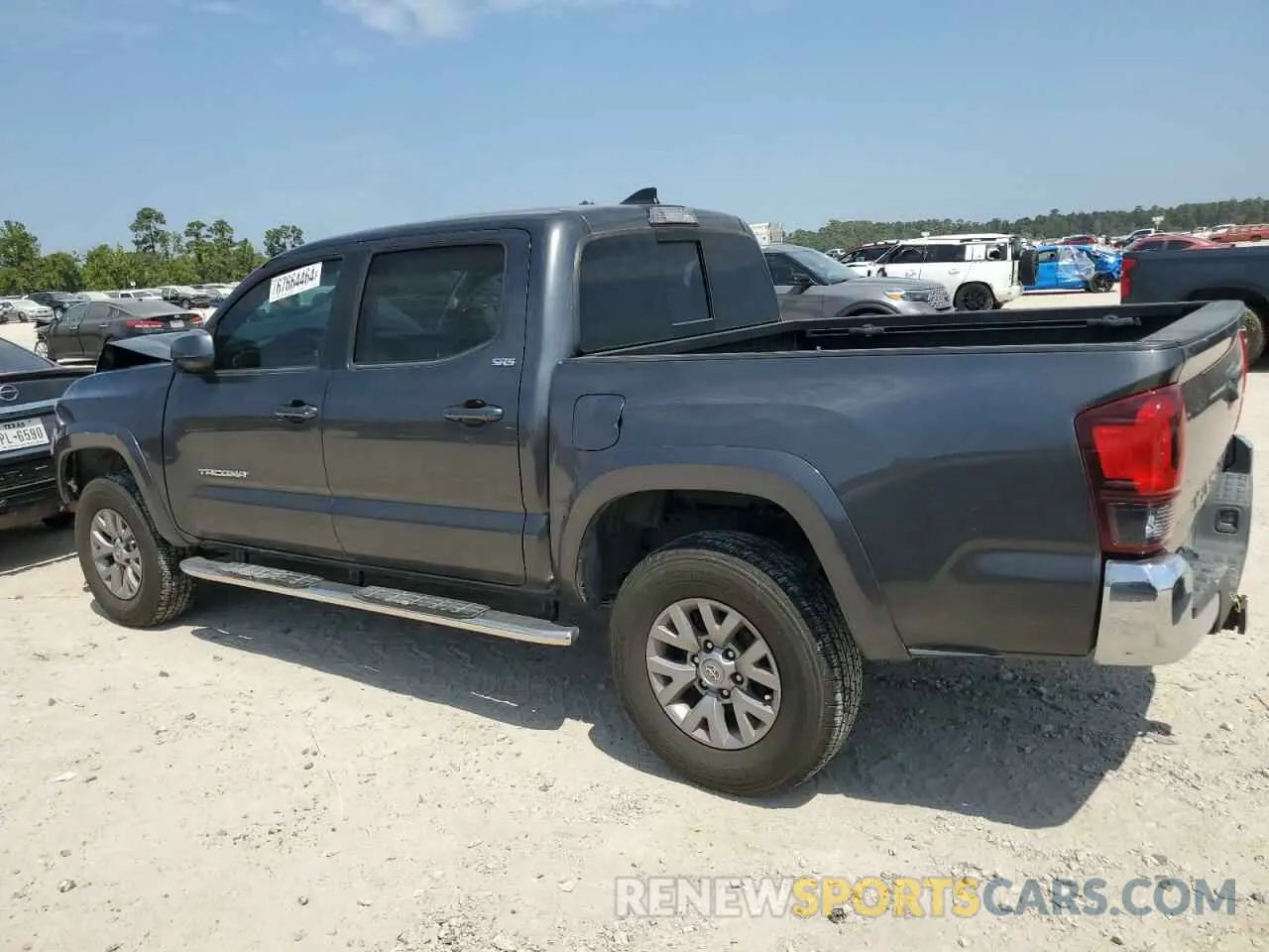 2 Photograph of a damaged car 3TMAZ5CN2KM097622 TOYOTA TACOMA 2019
