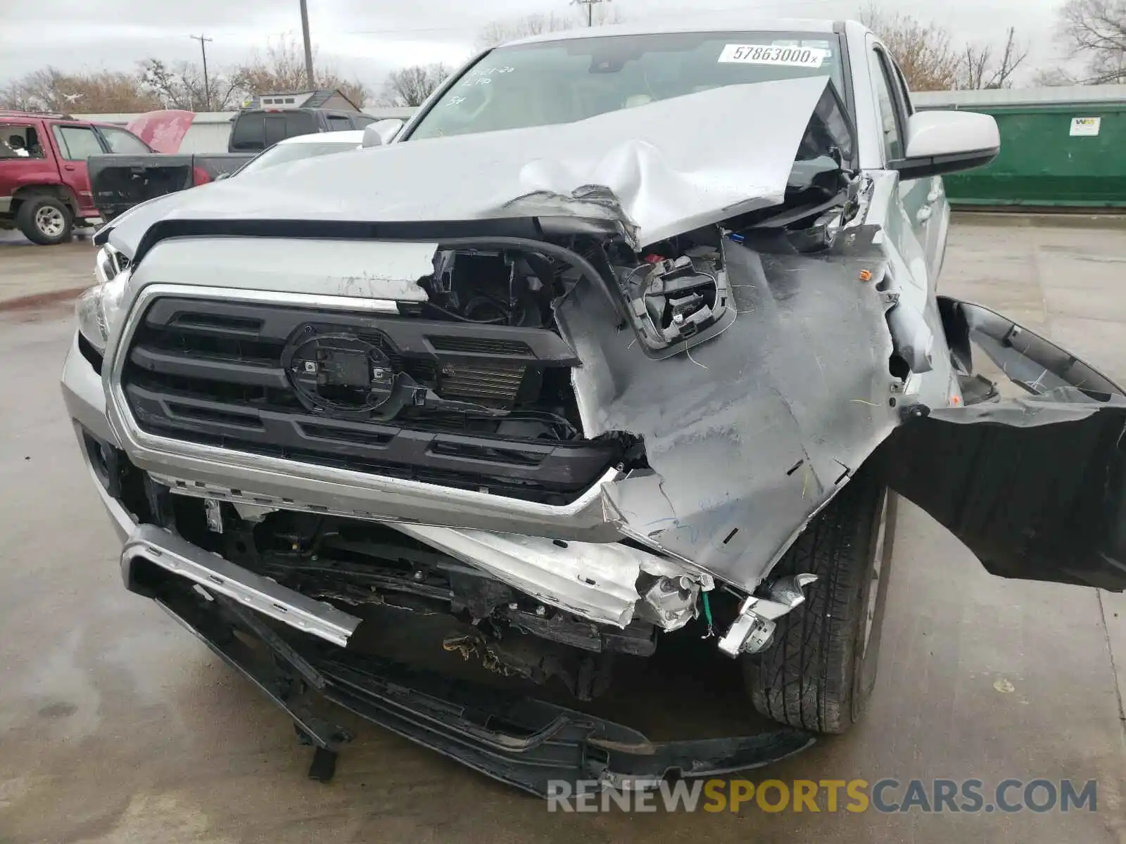 9 Photograph of a damaged car 3TMAZ5CN2KM105735 TOYOTA TACOMA 2019