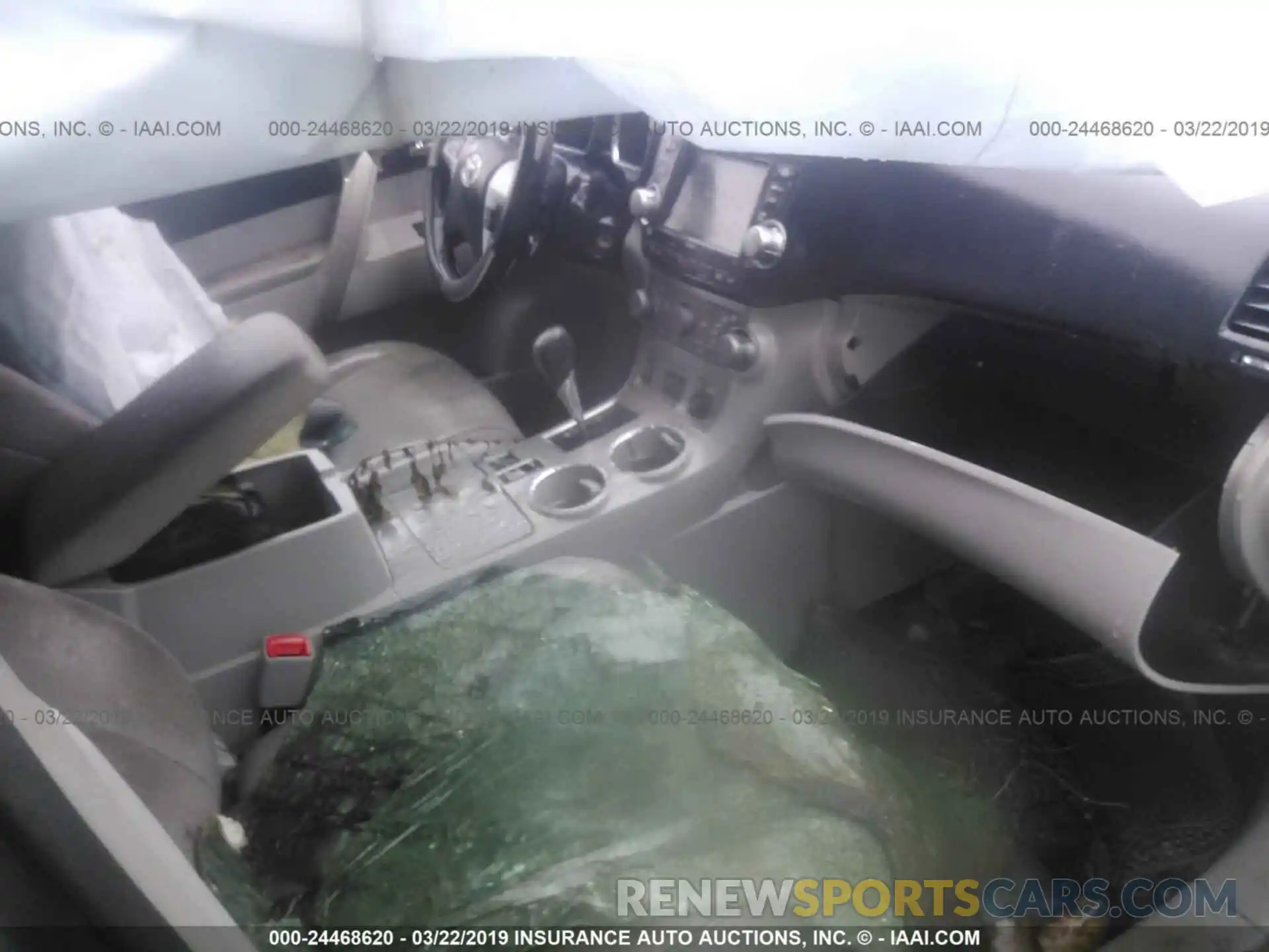 5 Photograph of a damaged car 3TMAZ5CN3KM087648 TOYOTA TACOMA 2019