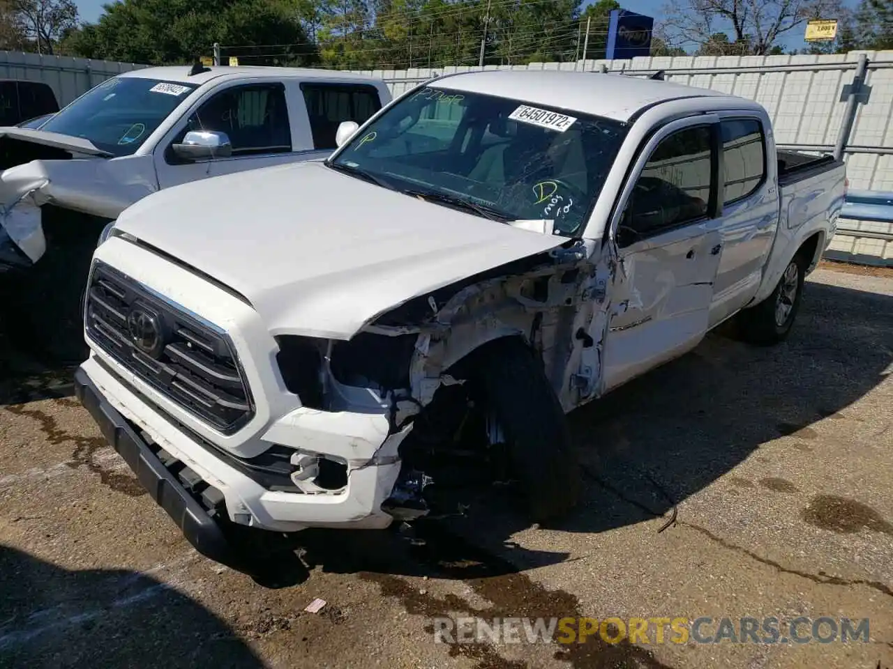 2 Photograph of a damaged car 3TMAZ5CN3KM092851 TOYOTA TACOMA 2019