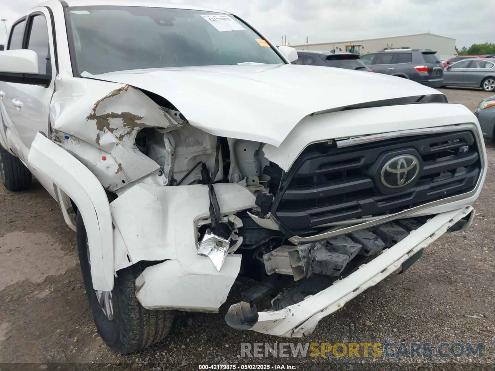 6 Photograph of a damaged car 3TMAZ5CN3KM103332 TOYOTA TACOMA 2019