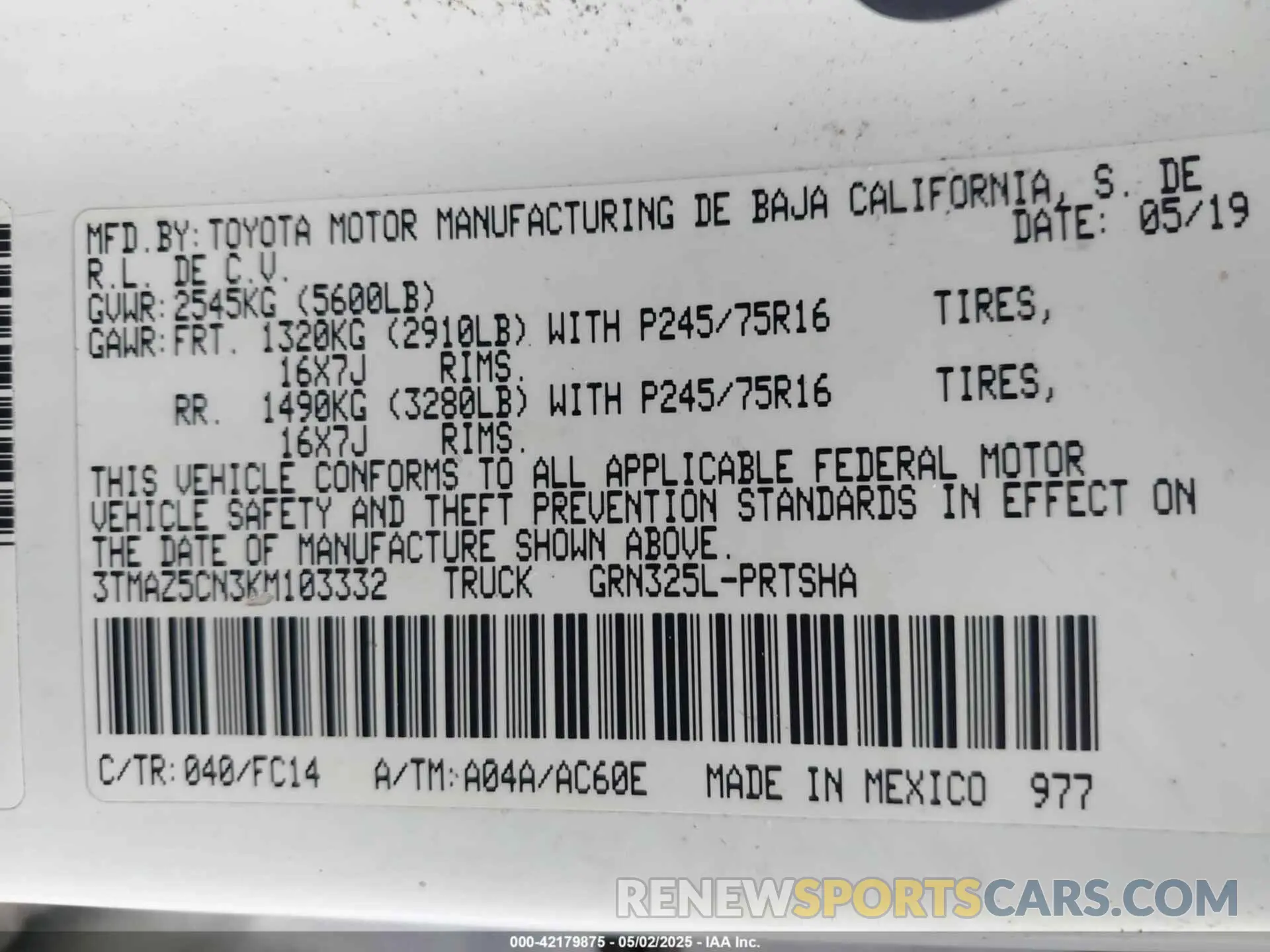 9 Photograph of a damaged car 3TMAZ5CN3KM103332 TOYOTA TACOMA 2019