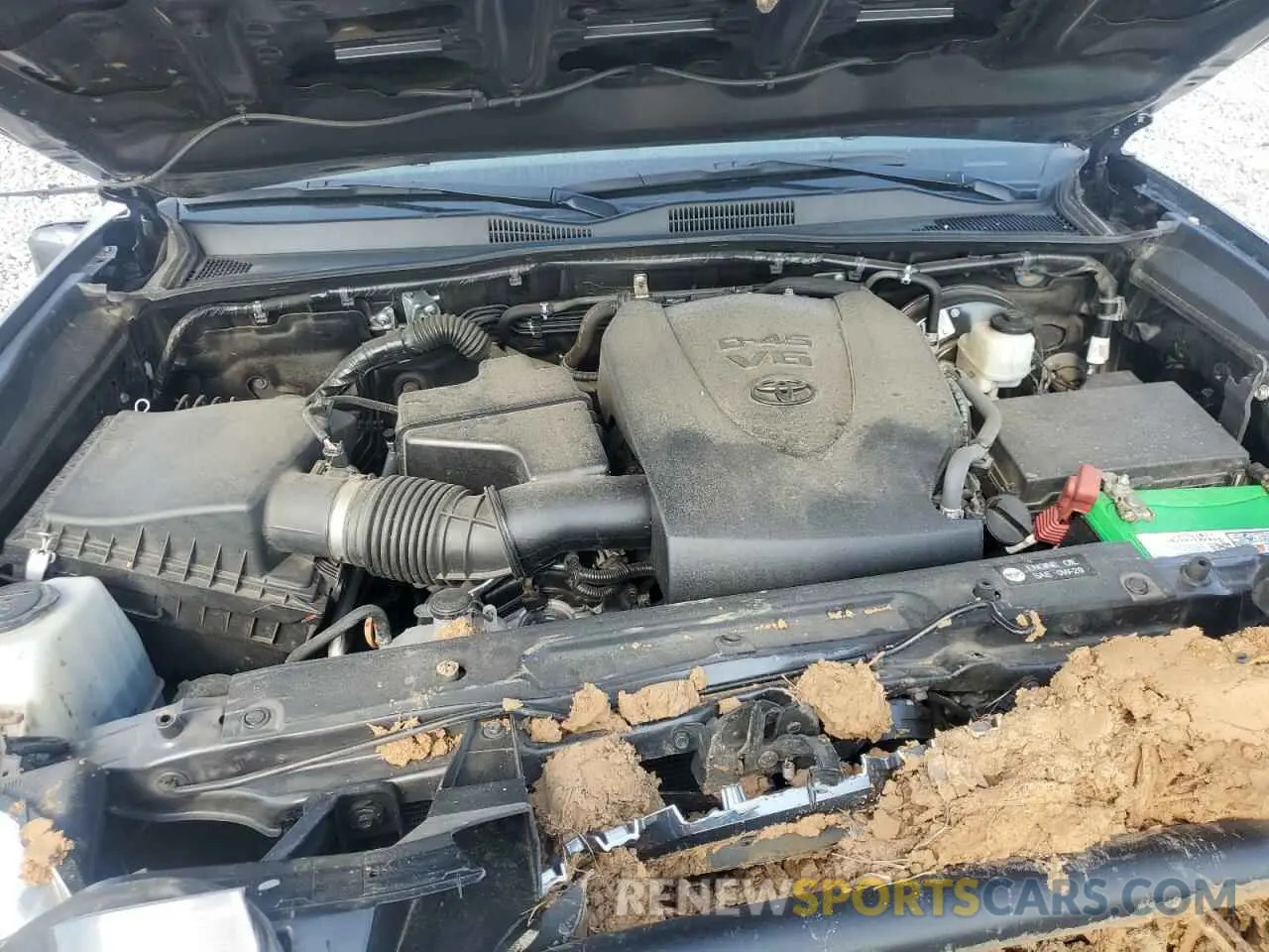 11 Photograph of a damaged car 3TMAZ5CN3KM105632 TOYOTA TACOMA 2019