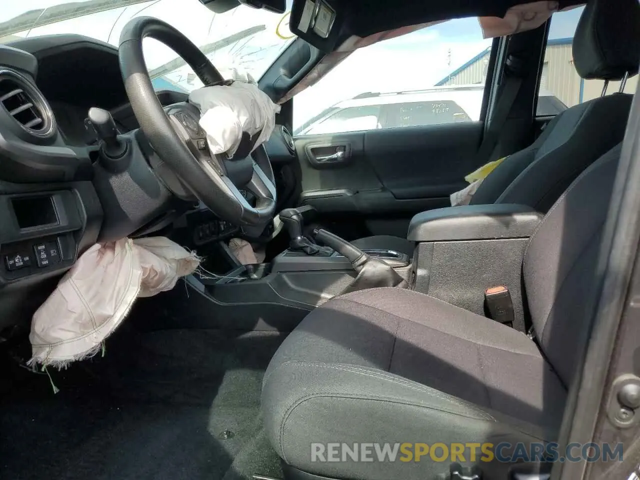 7 Photograph of a damaged car 3TMAZ5CN3KM105632 TOYOTA TACOMA 2019
