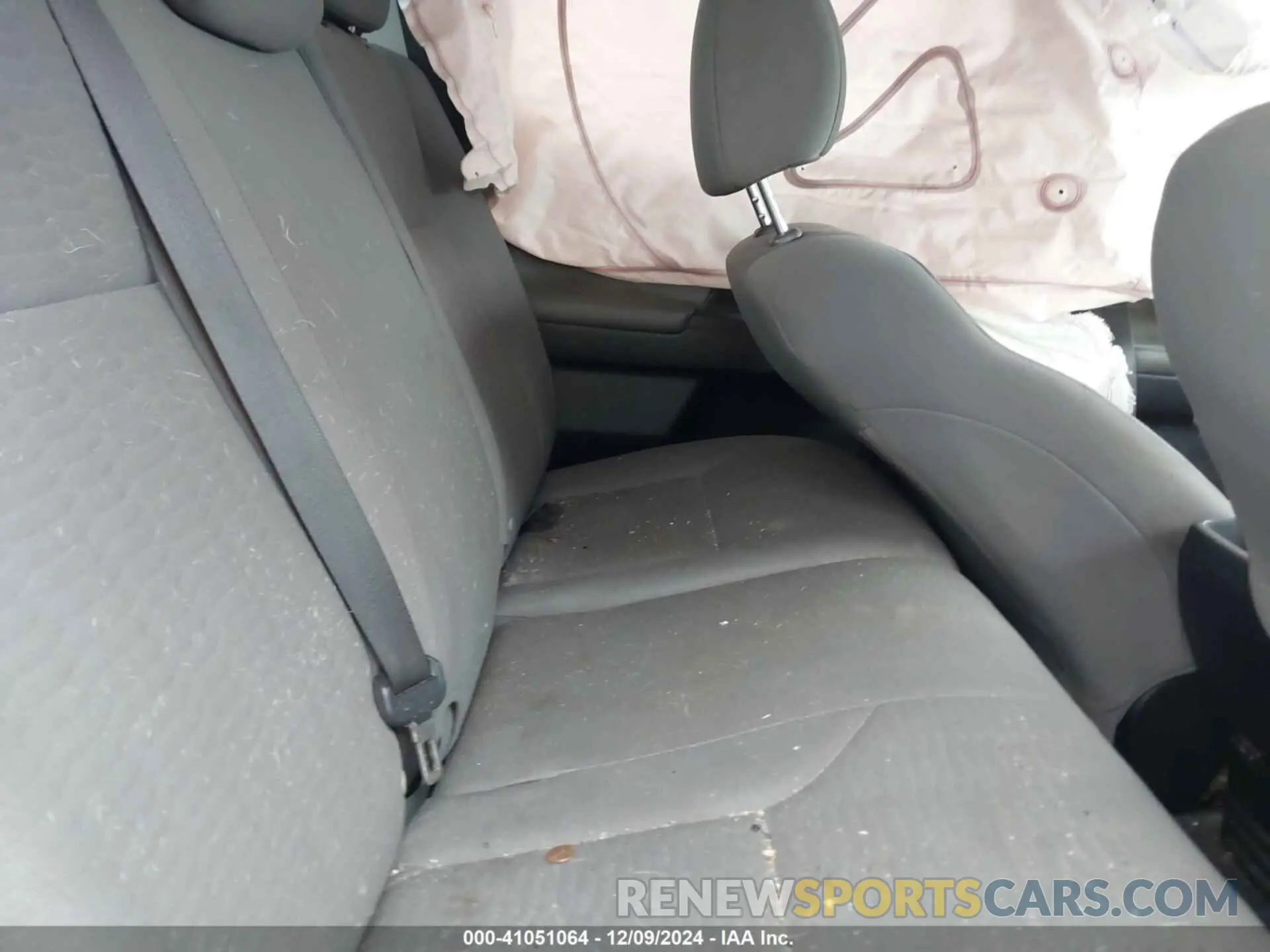 8 Photograph of a damaged car 3TMAZ5CN3KM106375 TOYOTA TACOMA 2019