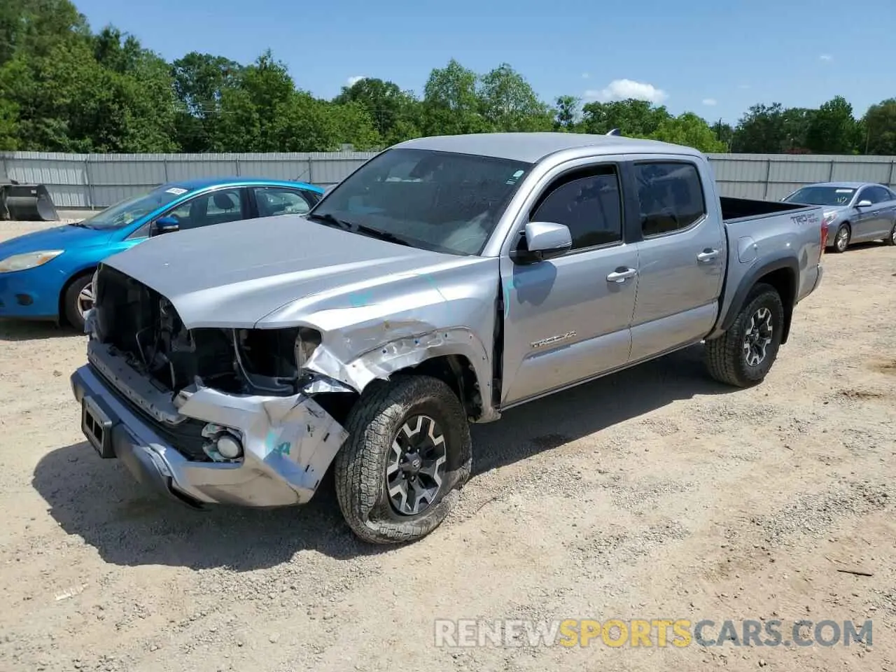 1 Photograph of a damaged car 3TMAZ5CN3KM113455 TOYOTA TACOMA 2019