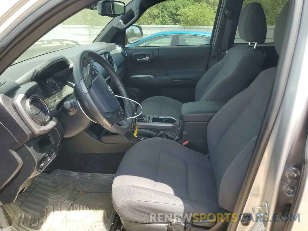 7 Photograph of a damaged car 3TMAZ5CN3KM113455 TOYOTA TACOMA 2019