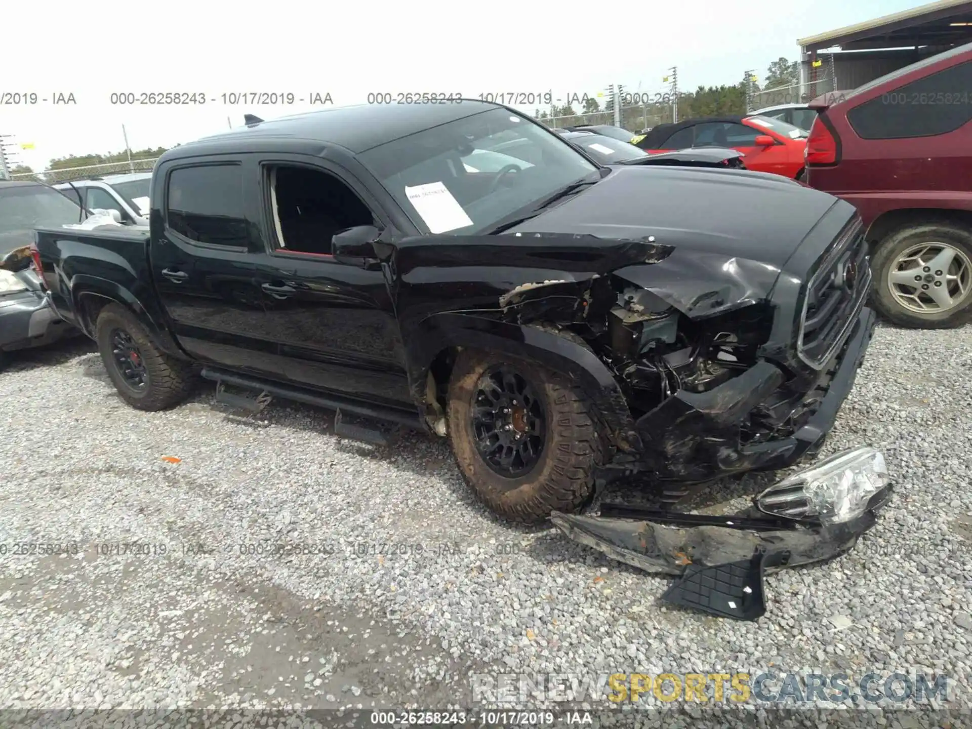 1 Photograph of a damaged car 3TMAZ5CN4KM091675 TOYOTA TACOMA 2019