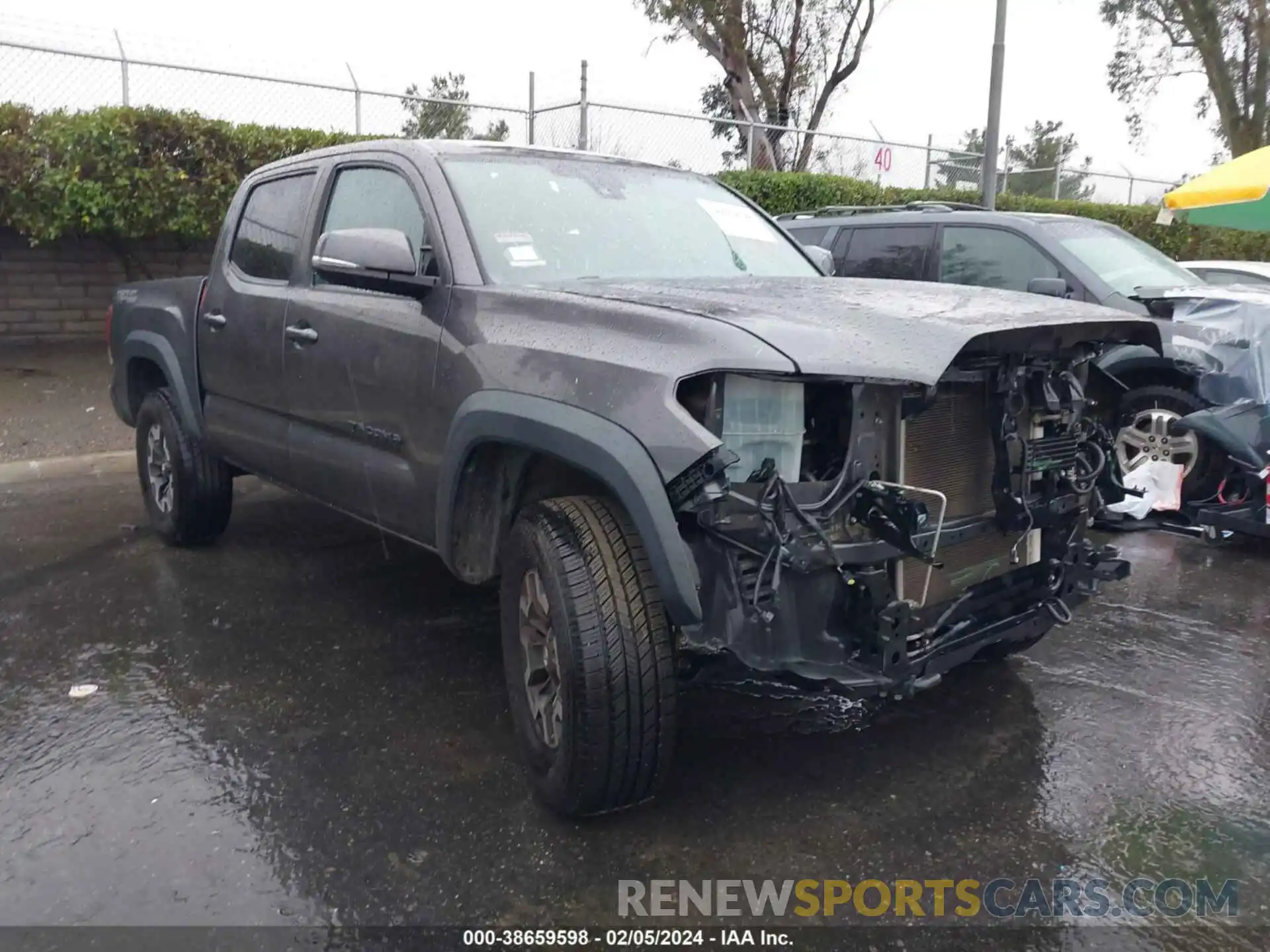 1 Photograph of a damaged car 3TMAZ5CN4KM097864 TOYOTA TACOMA 2019