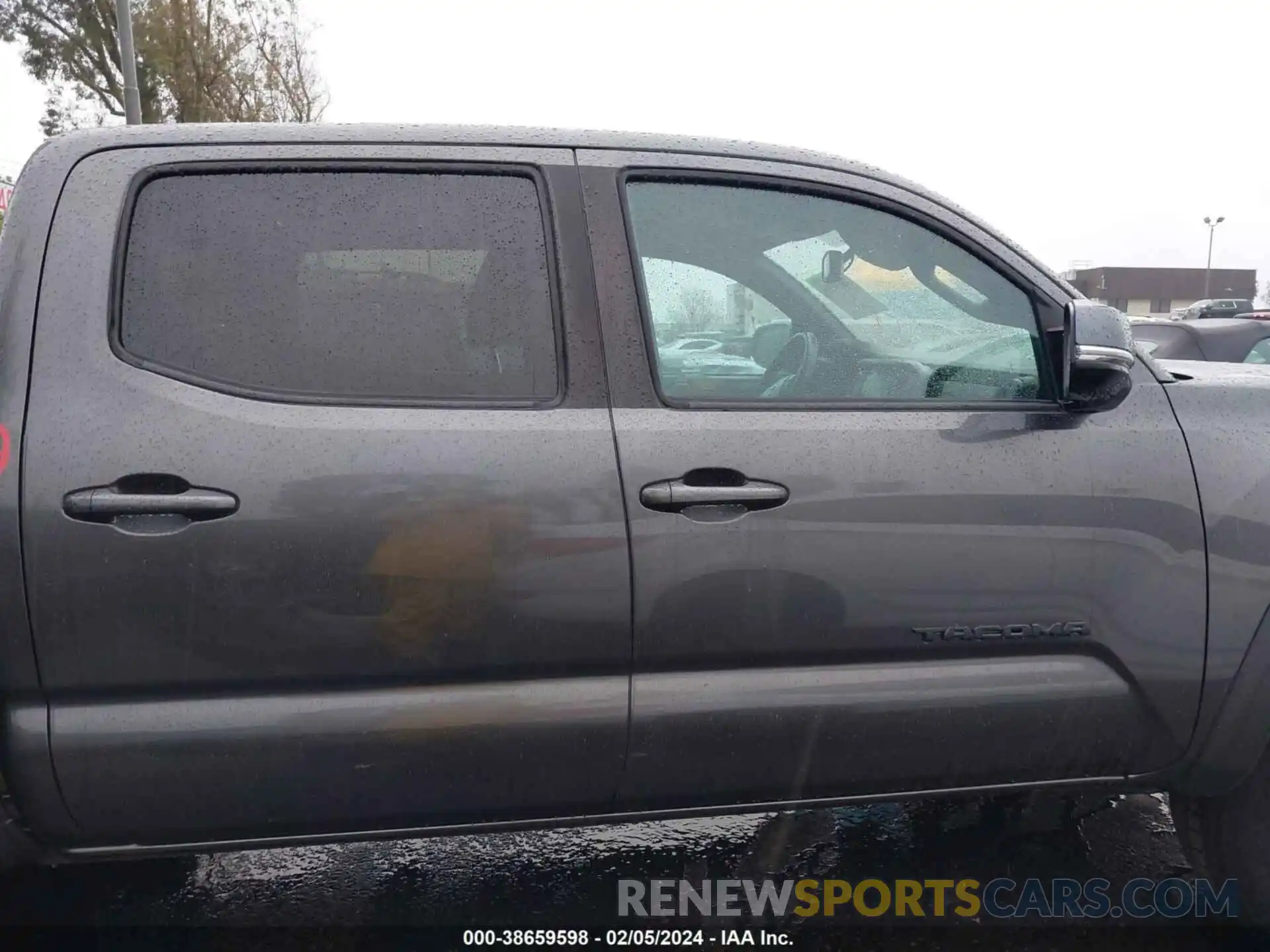 14 Photograph of a damaged car 3TMAZ5CN4KM097864 TOYOTA TACOMA 2019