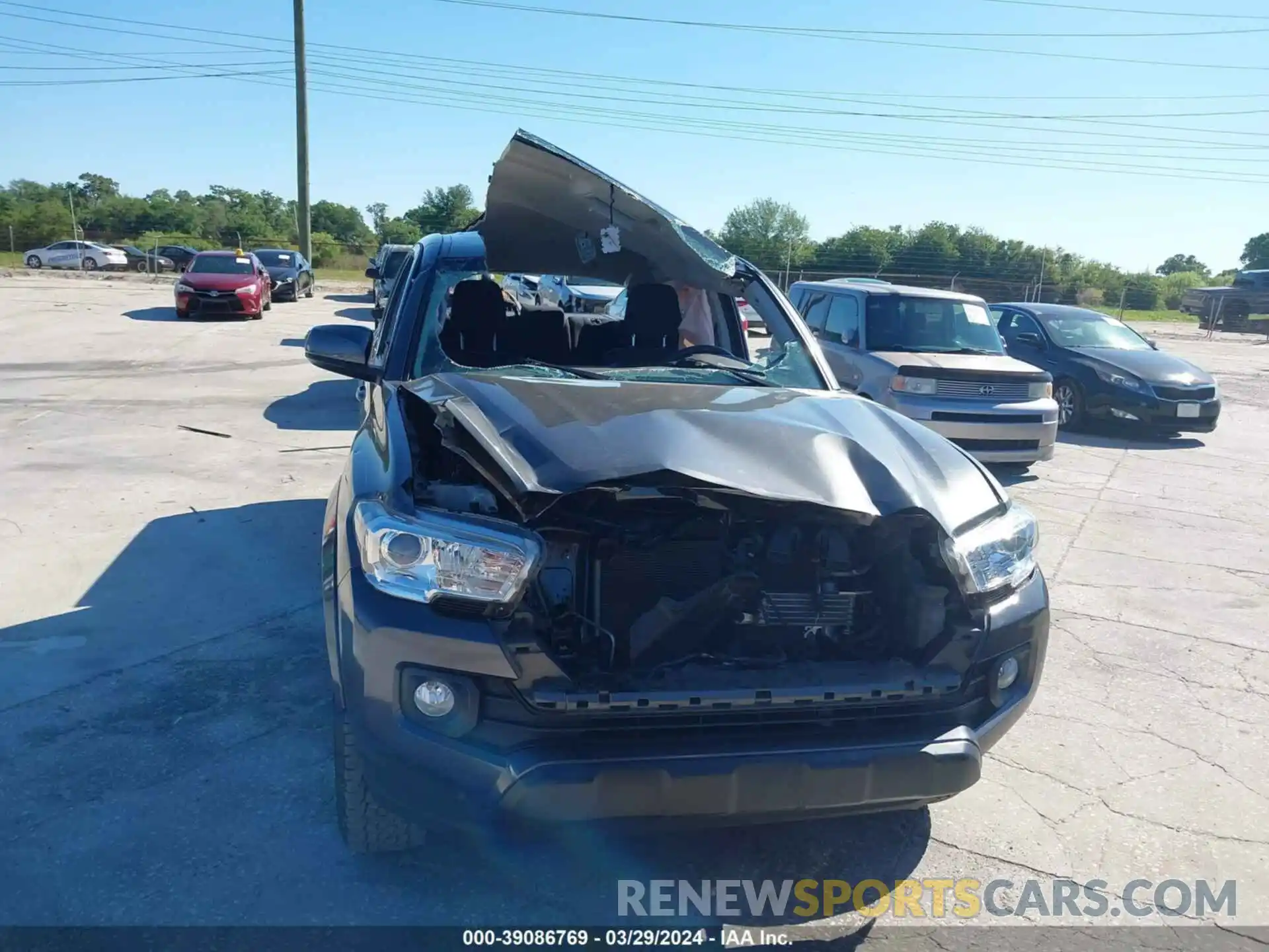 6 Photograph of a damaged car 3TMAZ5CN4KM105249 TOYOTA TACOMA 2019