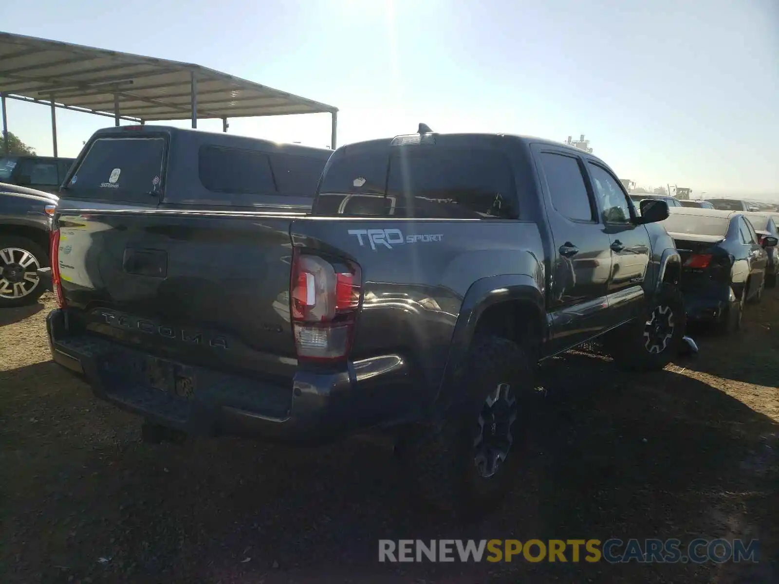 4 Photograph of a damaged car 3TMAZ5CN5KM089711 TOYOTA TACOMA 2019