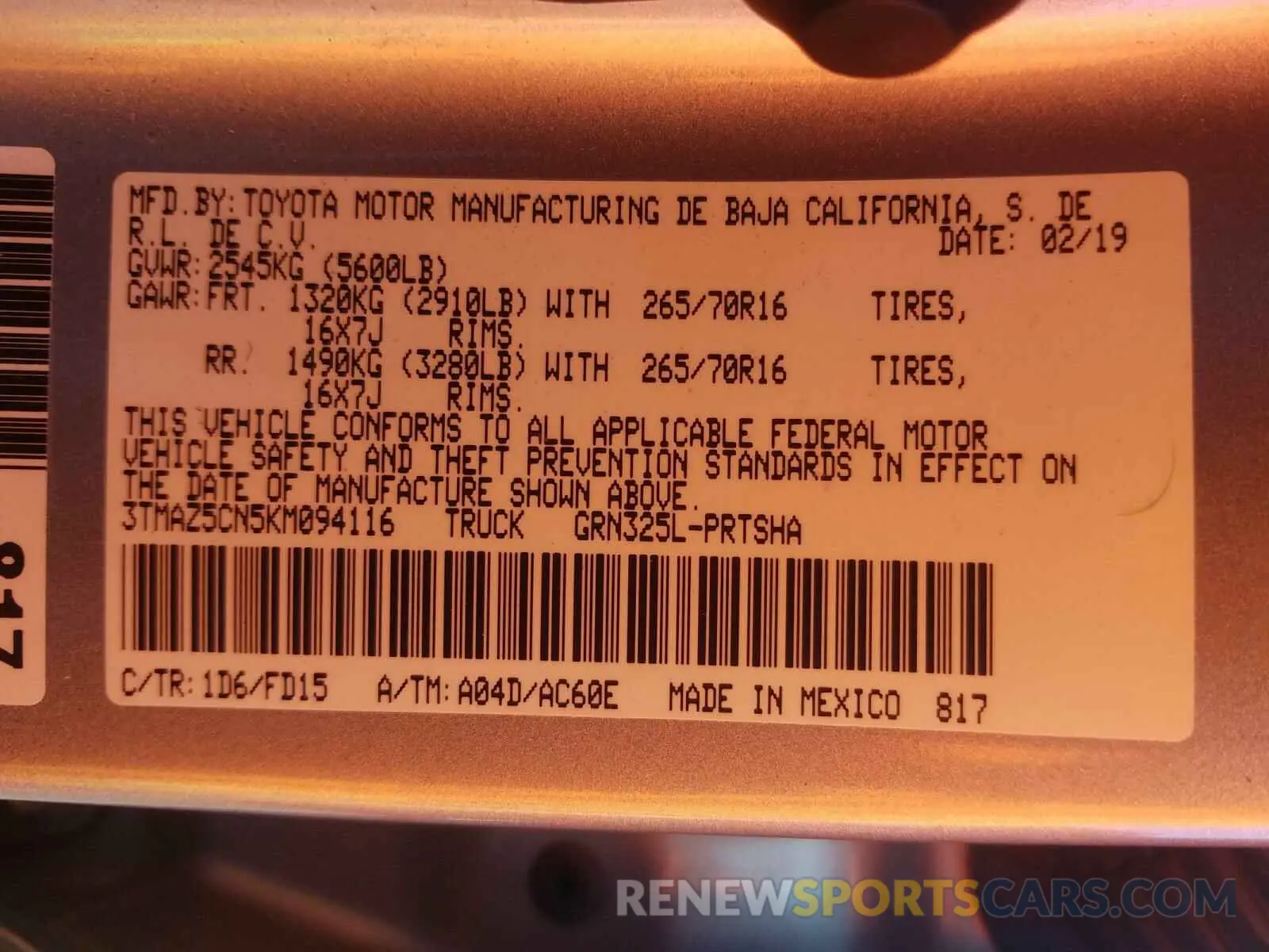 10 Photograph of a damaged car 3TMAZ5CN5KM094116 TOYOTA TACOMA 2019