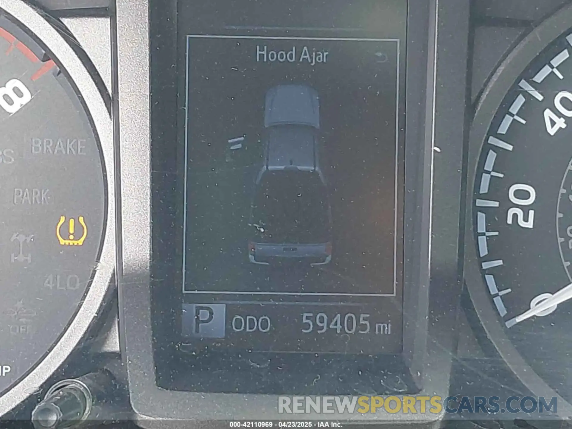 15 Photograph of a damaged car 3TMAZ5CN5KM097176 TOYOTA TACOMA 2019