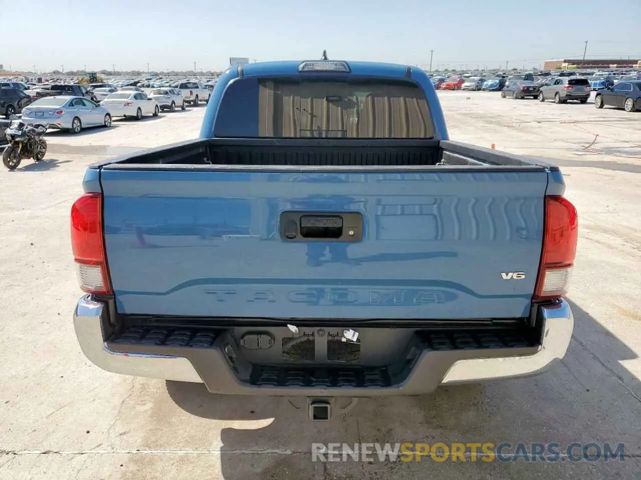 6 Photograph of a damaged car 3TMAZ5CN5KM104756 TOYOTA TACOMA 2019