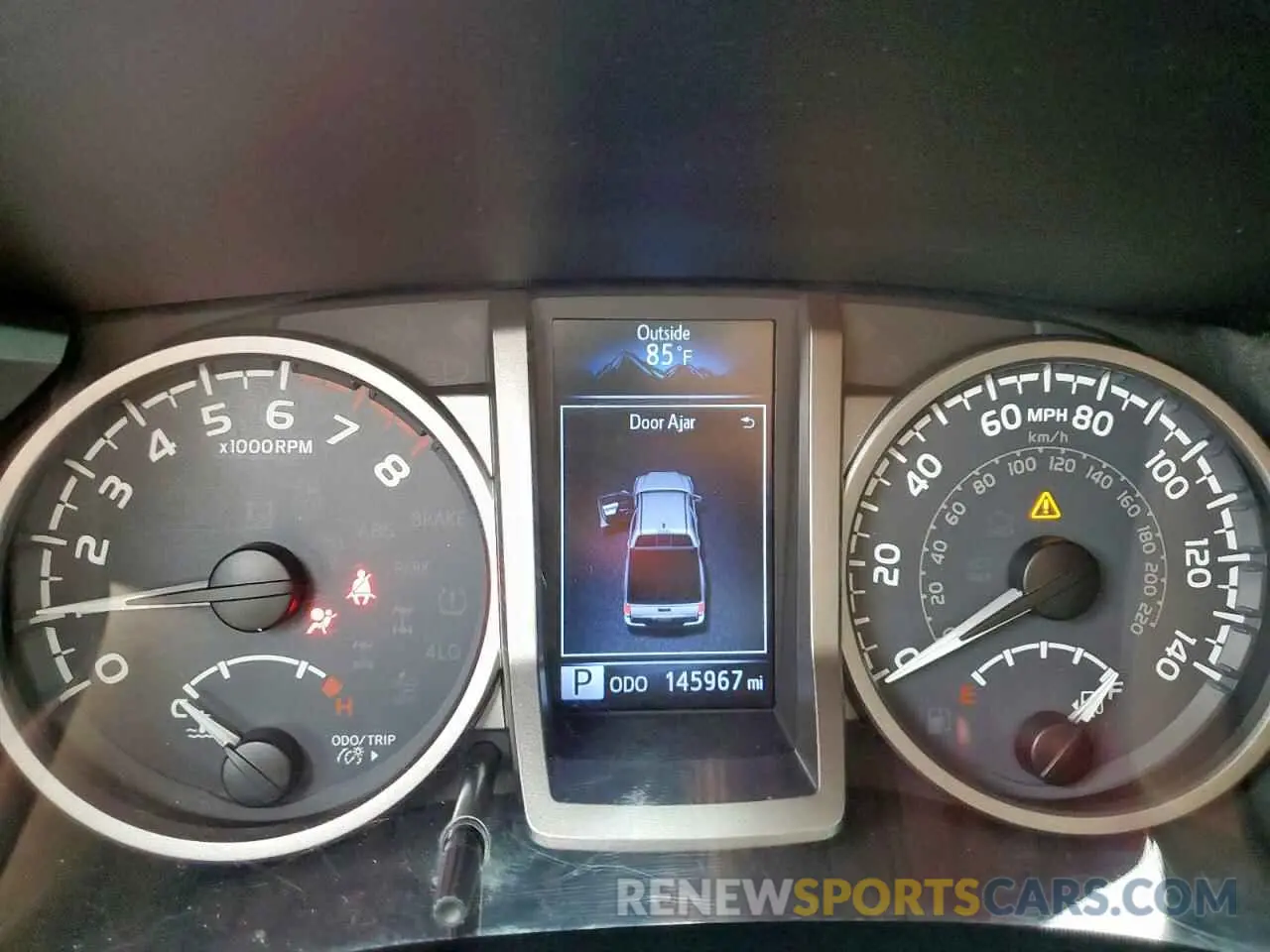 9 Photograph of a damaged car 3TMAZ5CN5KM104756 TOYOTA TACOMA 2019
